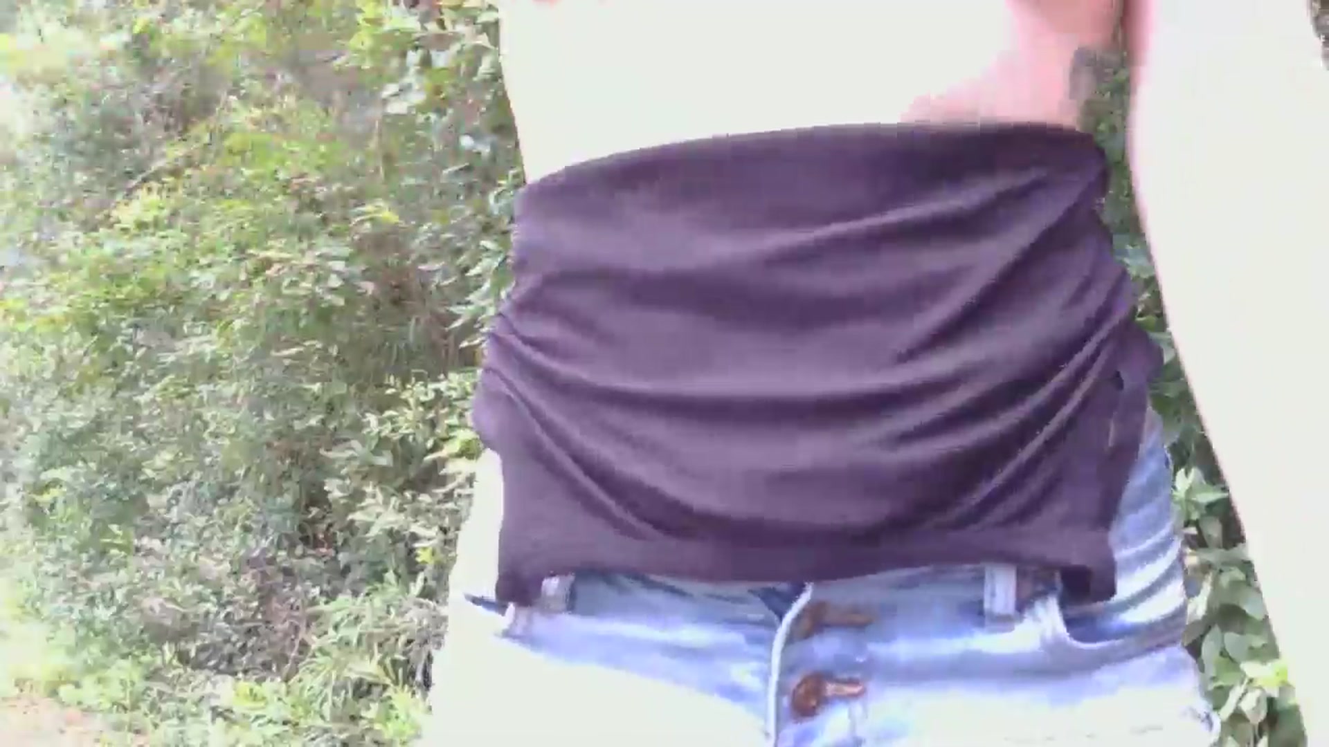 Gallery image thumbnail from GirlOffGrid's myfreecams stream on, 08/14/2025, 16:21 image 19 of 20