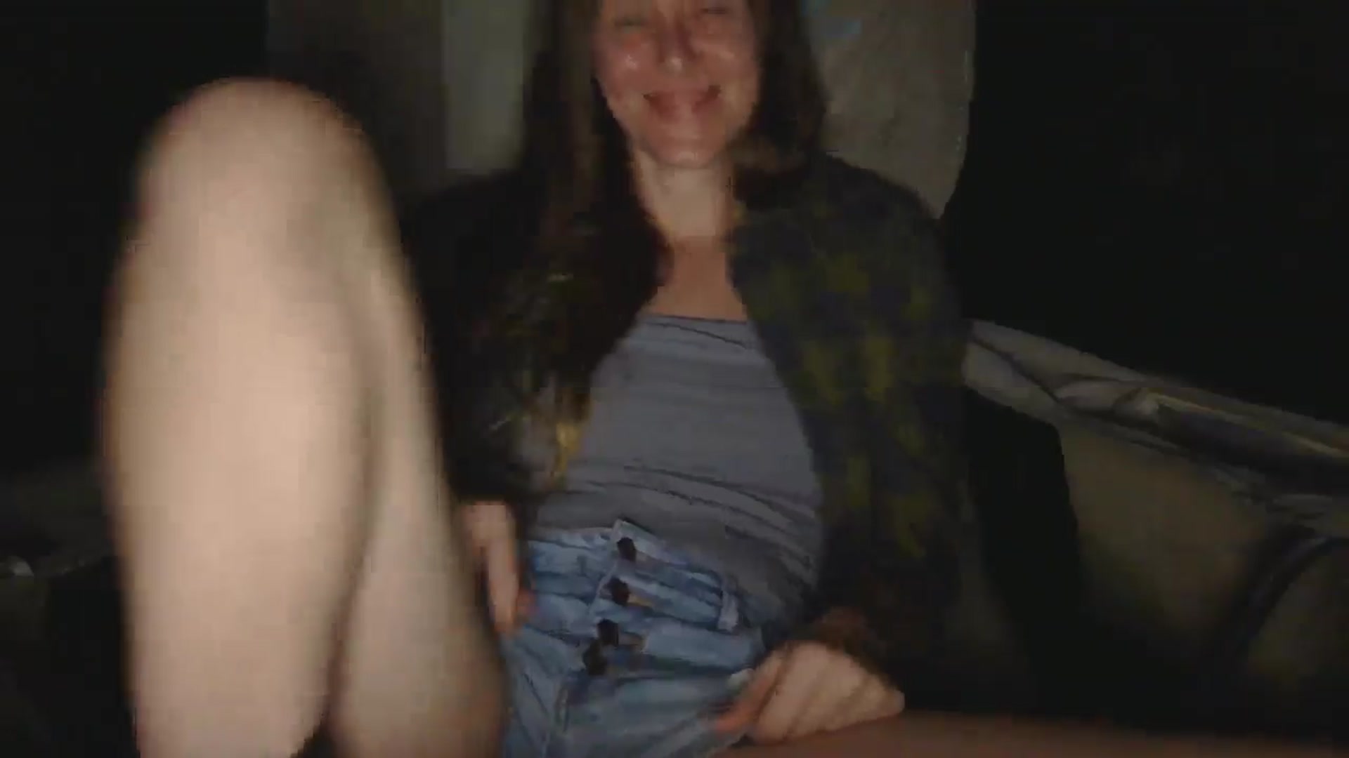 Gallery image thumbnail from GirlOffGrid's myfreecams stream on, 08/16/2025, 06:31 image 5 of 20