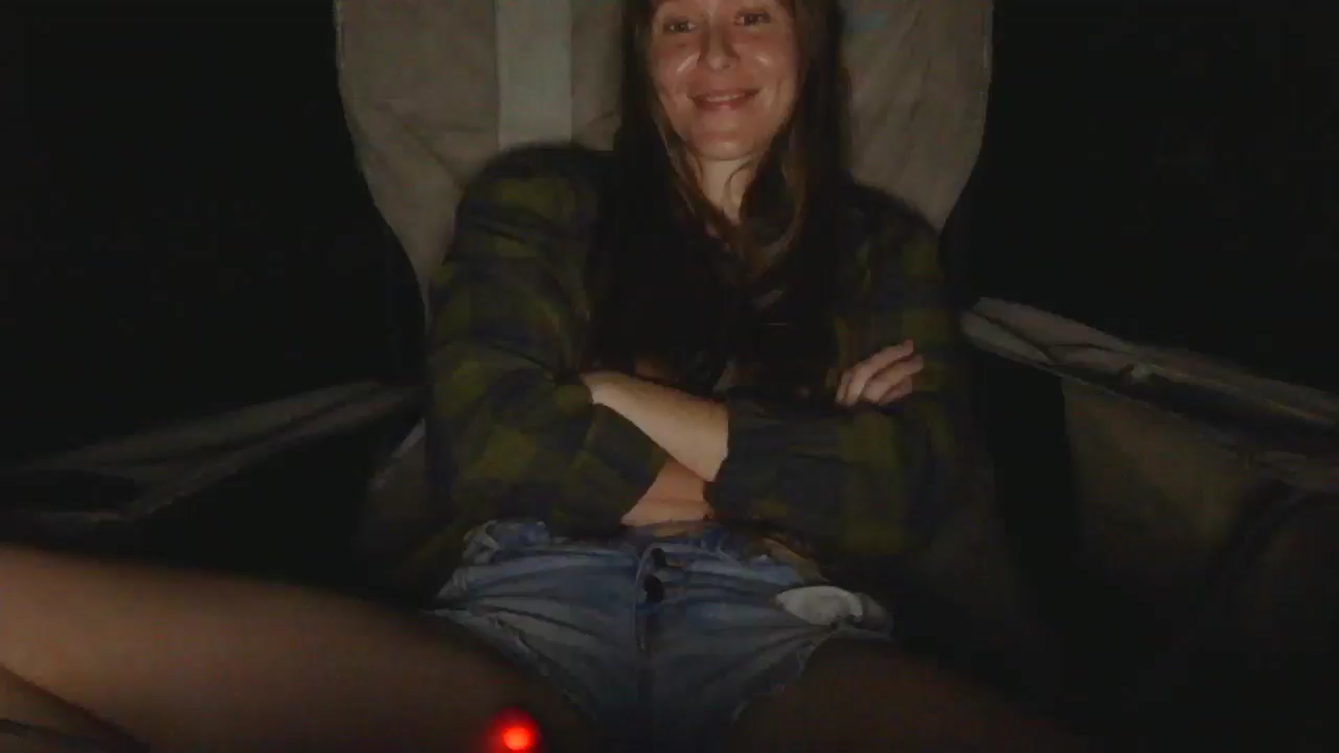 Gallery image thumbnail from GirlOffGrid's myfreecams stream on, 08/16/2025, 06:31 image 18 of 20
