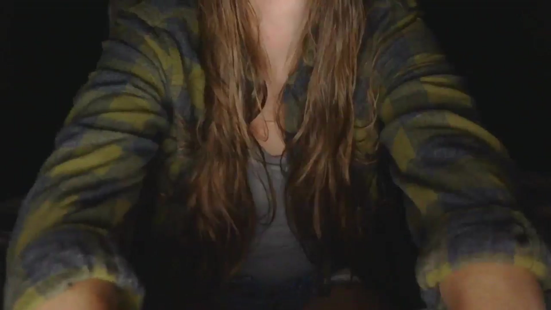 Gallery image thumbnail from GirlOffGrid's myfreecams stream on, 08/16/2025, 06:31 image 13 of 20