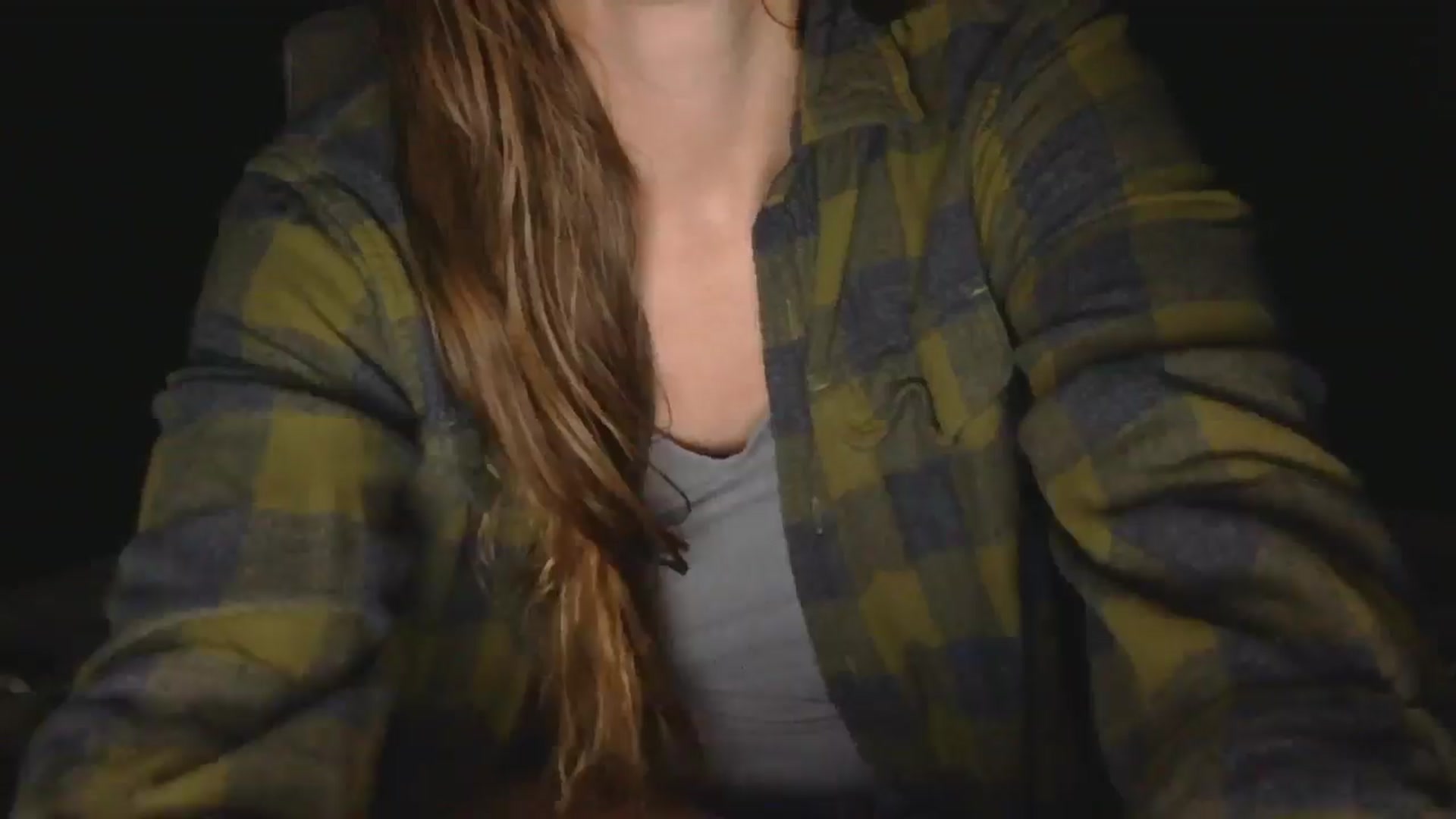 Gallery image thumbnail from GirlOffGrid's myfreecams stream on, 08/16/2025, 06:31 image 2 of 20