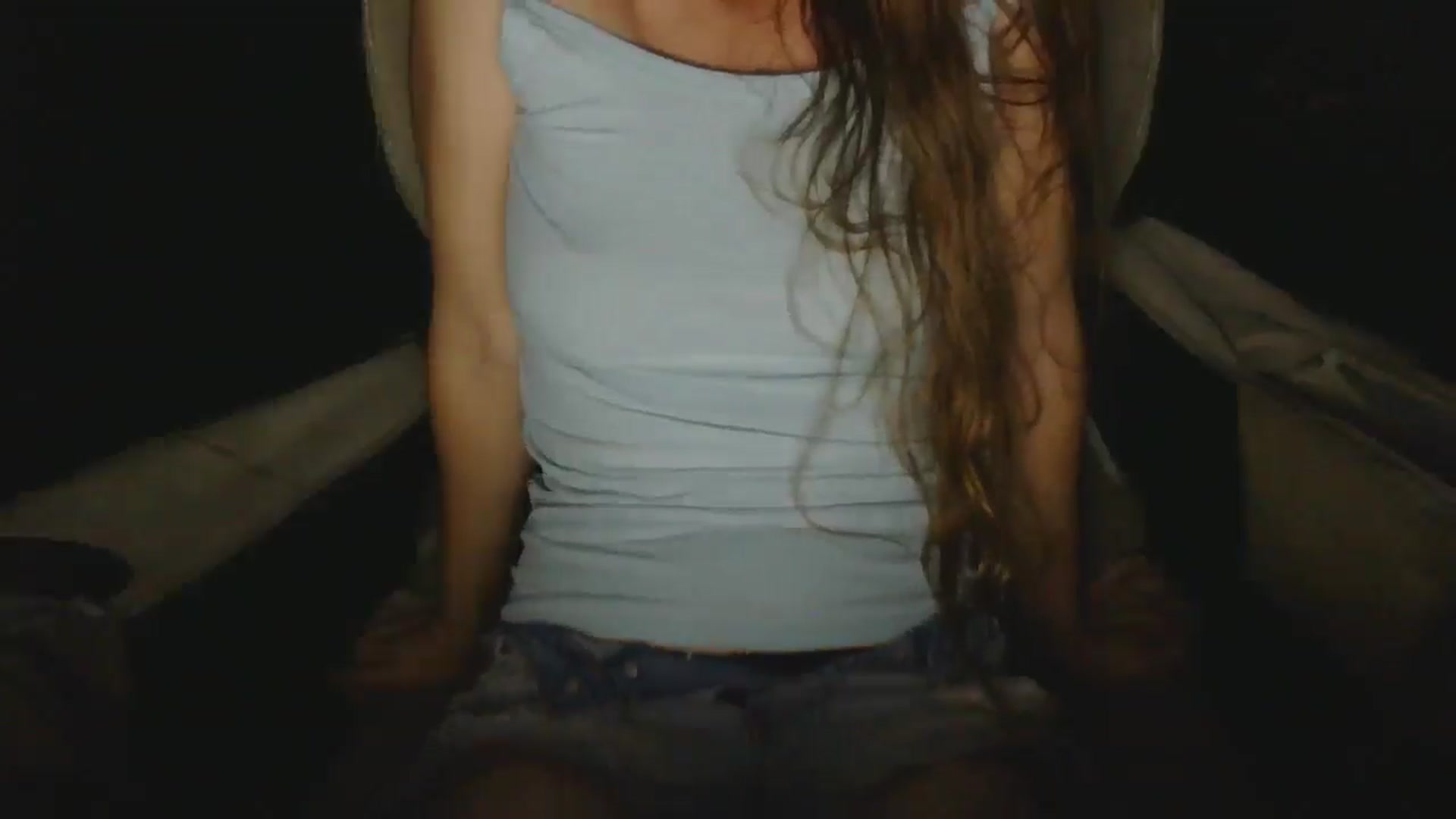 Gallery image thumbnail from GirlOffGrid's myfreecams stream on, 08/17/2025, 01:52 image 16 of 20