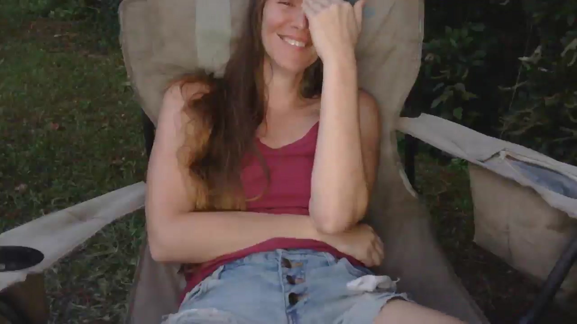 Gallery image thumbnail from GirlOffGrid's myfreecams stream on, 08/18/2025, 24:36 image 8 of 20