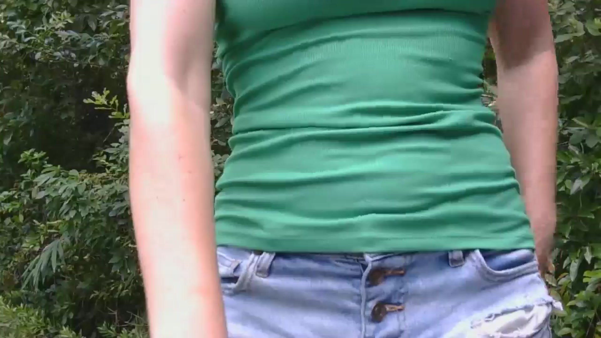 Gallery image thumbnail from GirlOffGrid's myfreecams stream on, 08/18/2025, 18:54 image 2 of 20