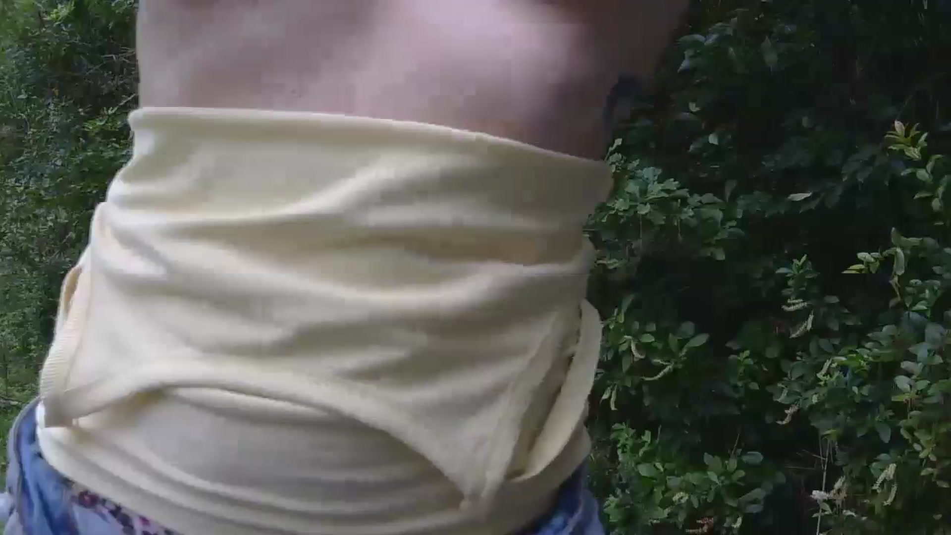 Gallery image thumbnail from GirlOffGrid's myfreecams stream on, 08/19/2025, 22:15 image 20 of 20