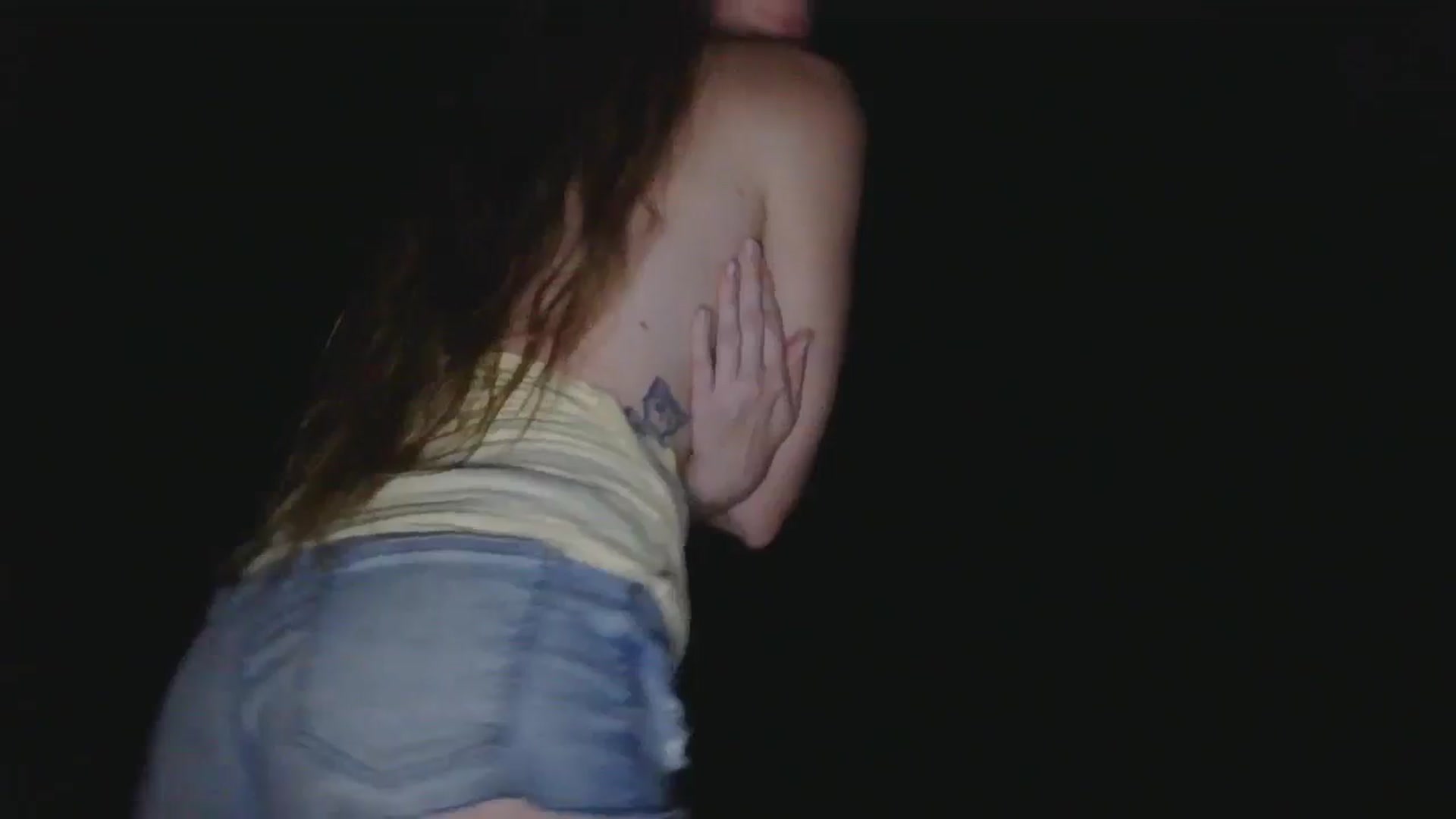 Gallery image thumbnail from GirlOffGrid's myfreecams stream on, 08/20/2025, 05:30 image 19 of 20