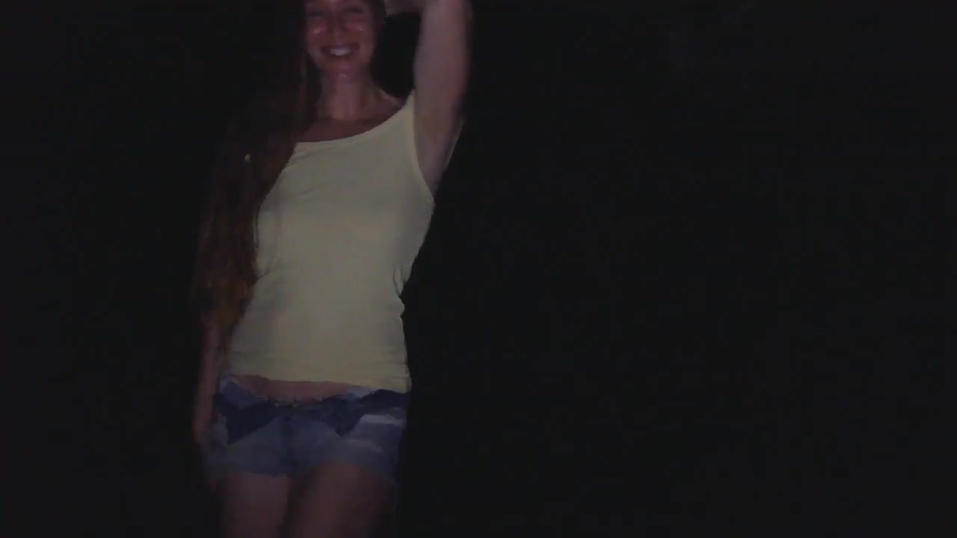 Gallery image thumbnail from GirlOffGrid's myfreecams stream on, 08/20/2025, 05:30 image 8 of 20
