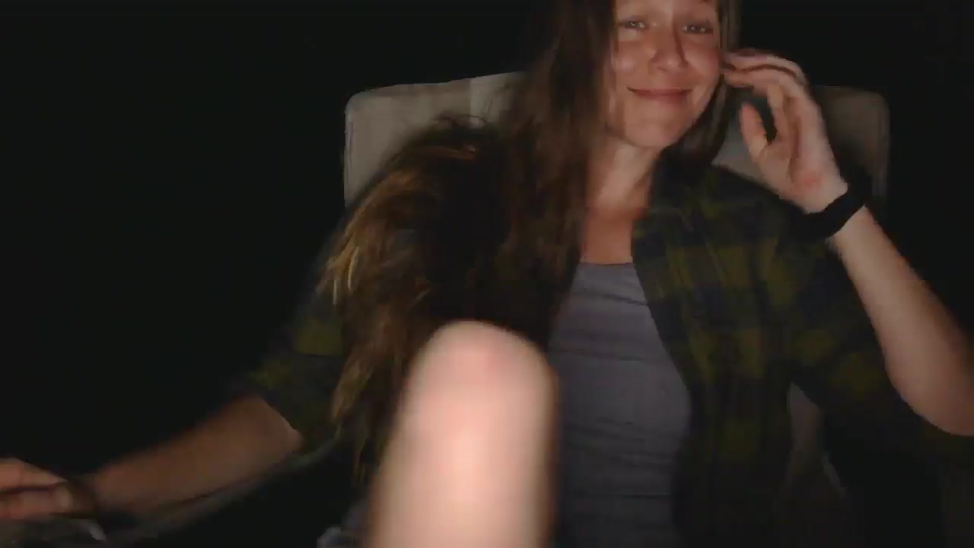 Gallery image thumbnail from GirlOffGrid's myfreecams stream on, 08/21/2025, 04:16 image 5 of 20