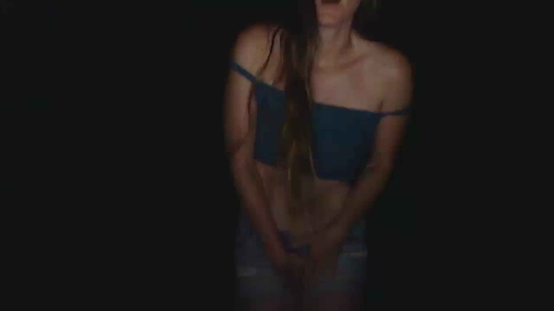 Gallery image thumbnail from GirlOffGrid's myfreecams stream on, 08/23/2025, 24:36 image 13 of 20