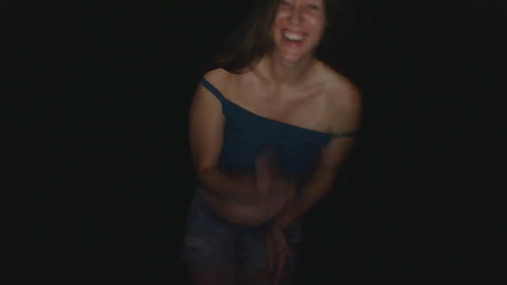 Gallery image thumbnail from GirlOffGrid's myfreecams stream on, 08/23/2025, 24:36 image 16 of 20