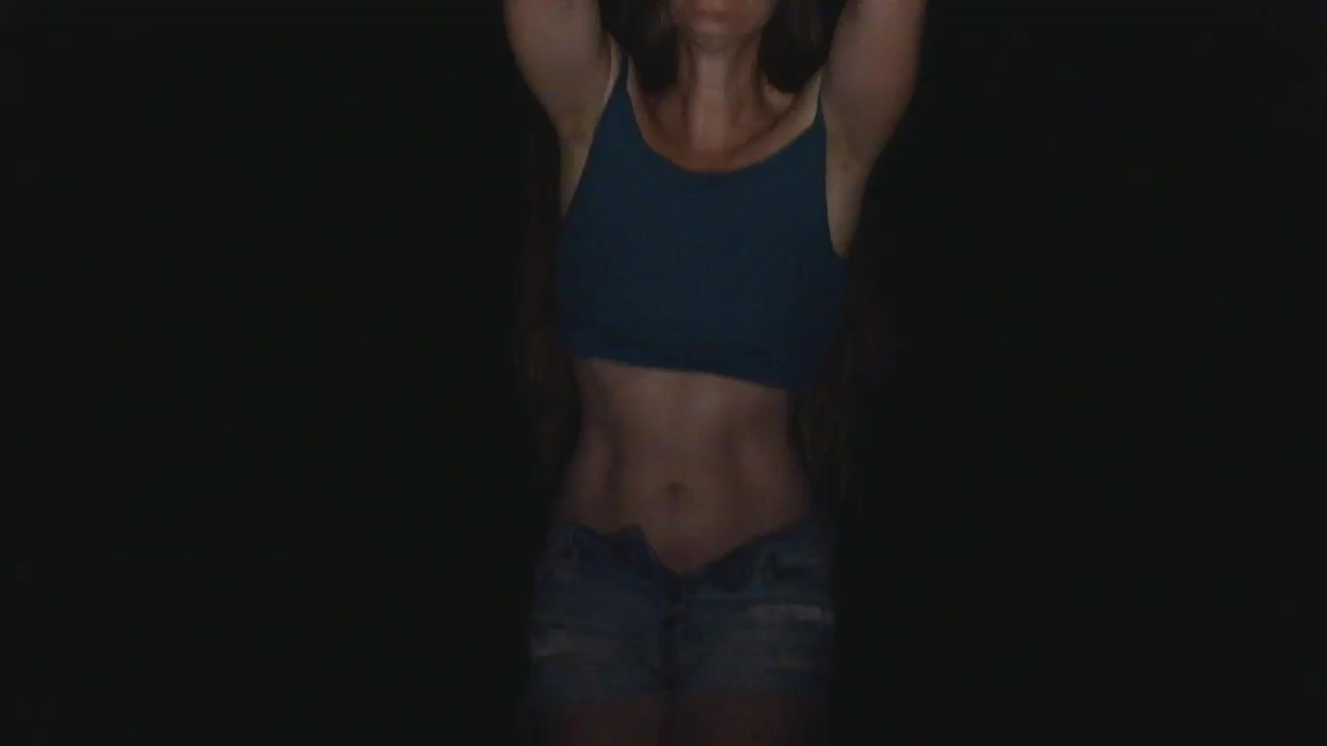 Gallery image thumbnail from GirlOffGrid's myfreecams stream on, 08/23/2025, 24:36 image 15 of 20
