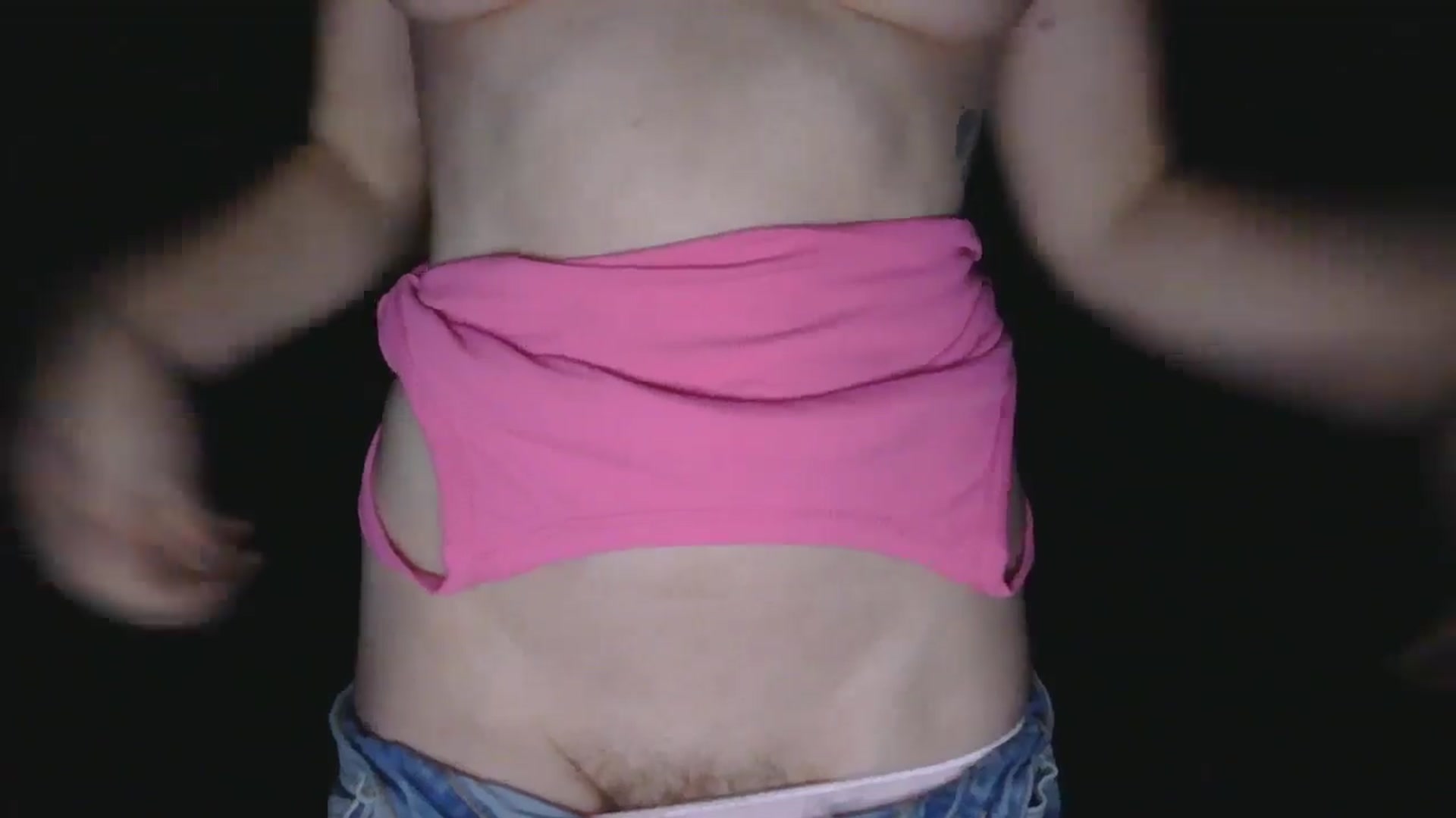 Gallery image thumbnail from GirlOffGrid's myfreecams stream on, 08/24/2025, 02:18 image 16 of 20