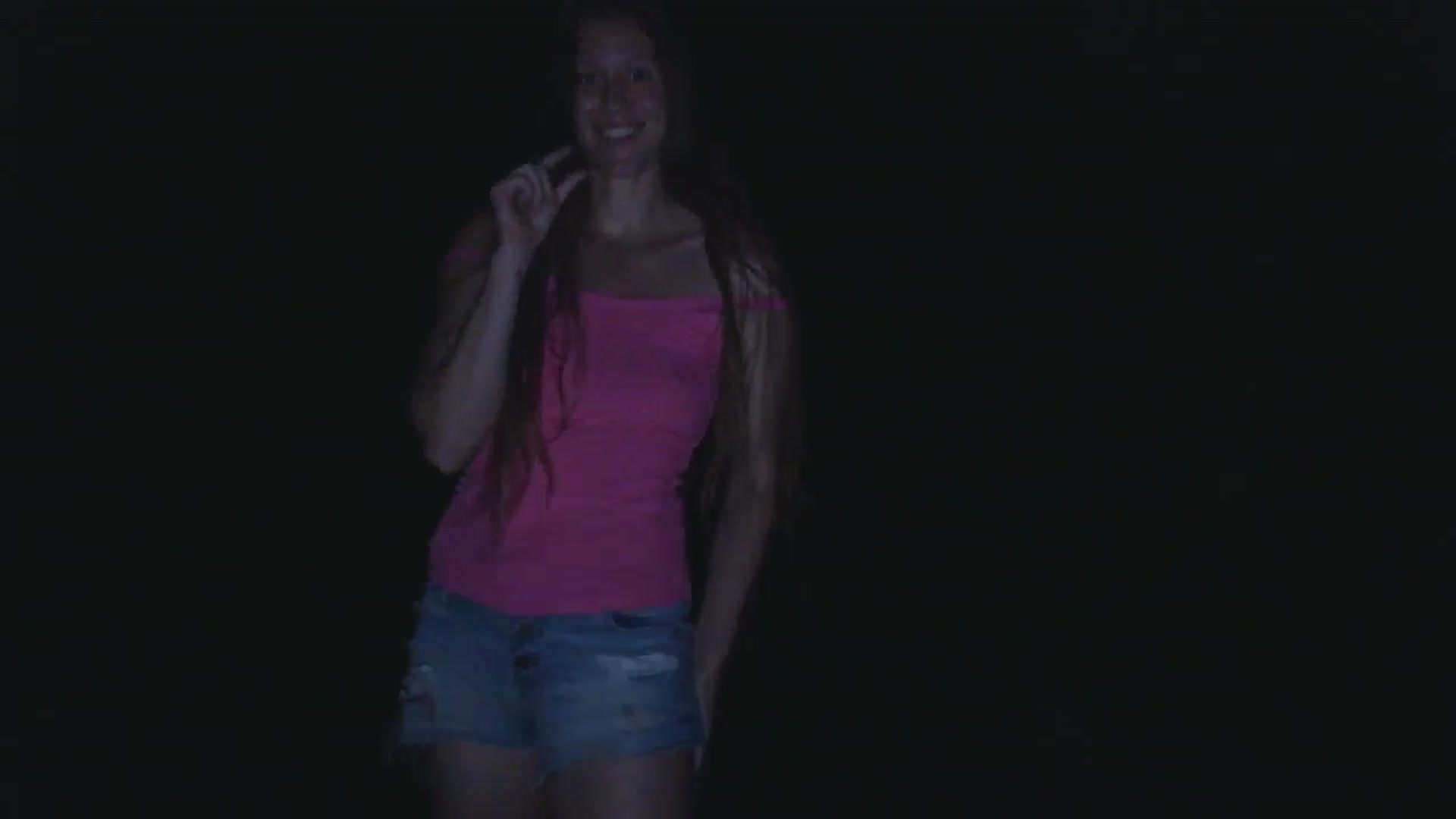 Gallery image thumbnail from GirlOffGrid's myfreecams stream on, 08/24/2025, 02:18 image 2 of 20