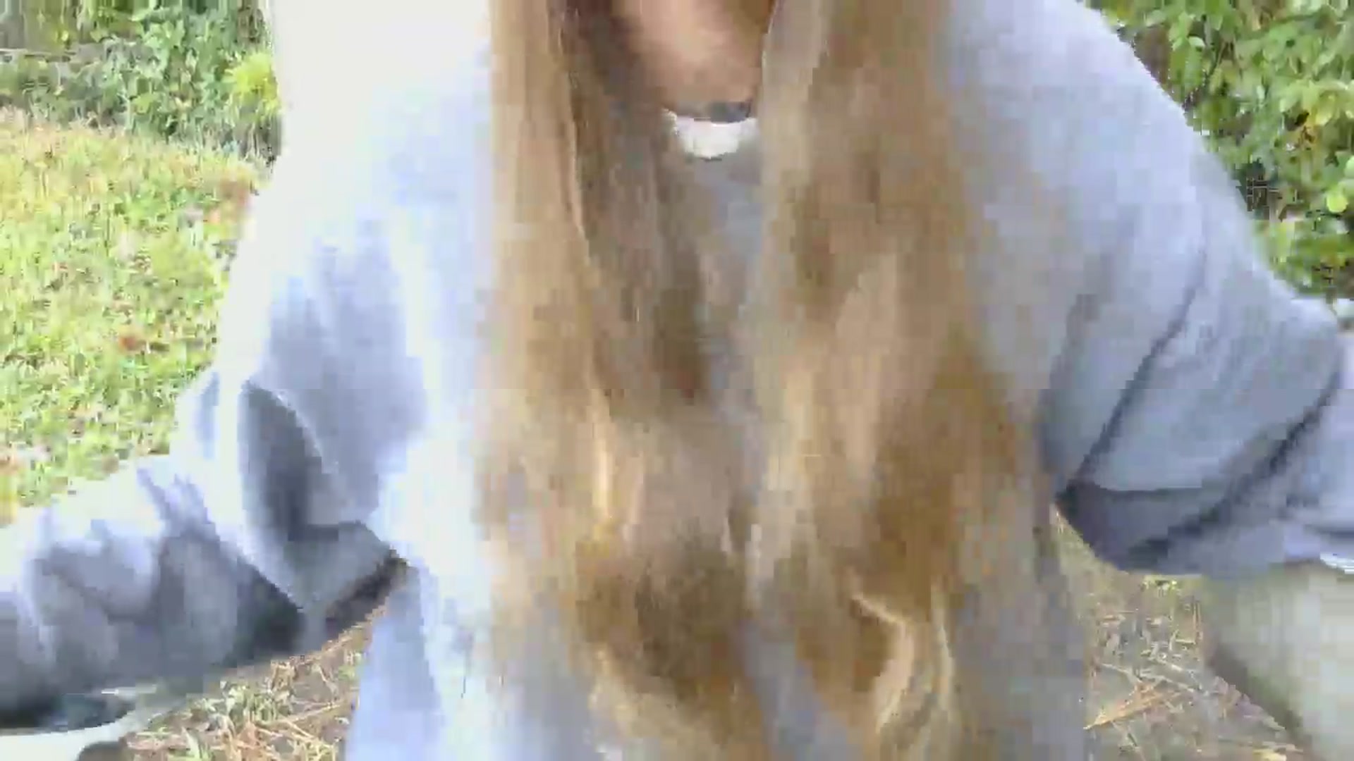 Gallery image thumbnail from GirlOffGrid's myfreecams stream on, 10/30/2025, 22:24 image 6 of 20