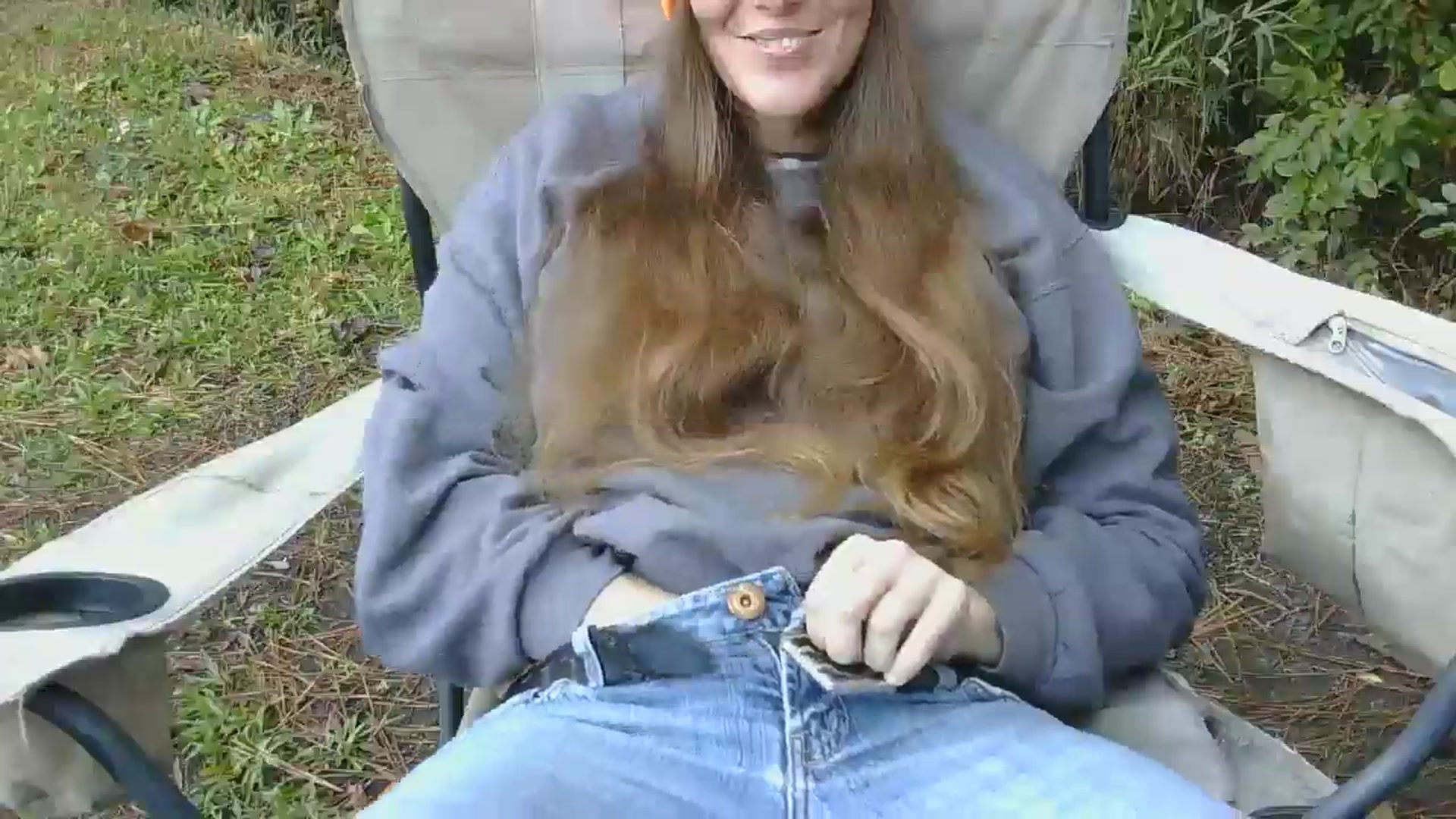Gallery image thumbnail from GirlOffGrid's myfreecams stream on, 10/30/2025, 22:24 image 8 of 20