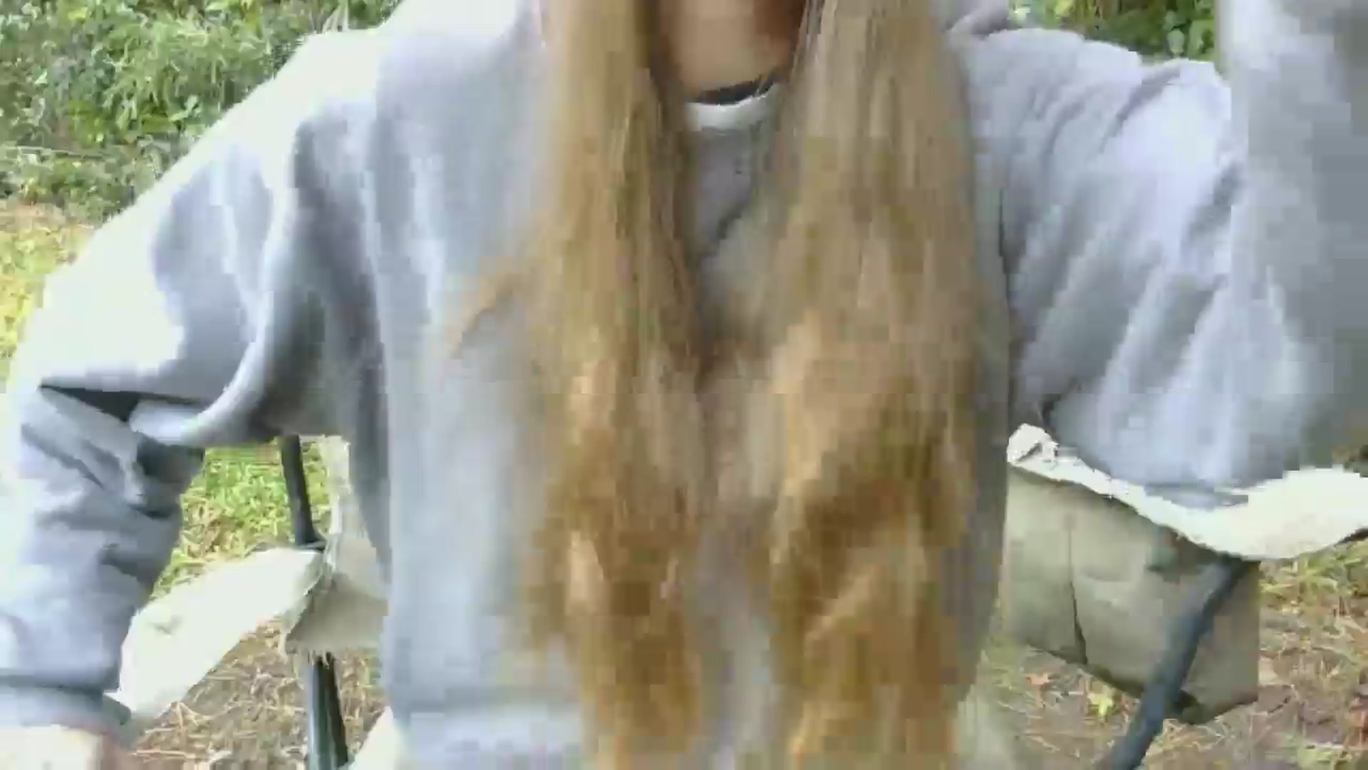 Gallery image thumbnail from GirlOffGrid's myfreecams stream on, 10/30/2025, 22:24 image 13 of 20
