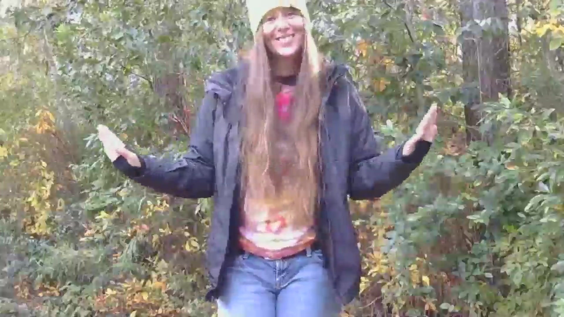 Gallery image thumbnail from GirlOffGrid's myfreecams stream on, 11/13/2025, 19:32 image 9 of 20