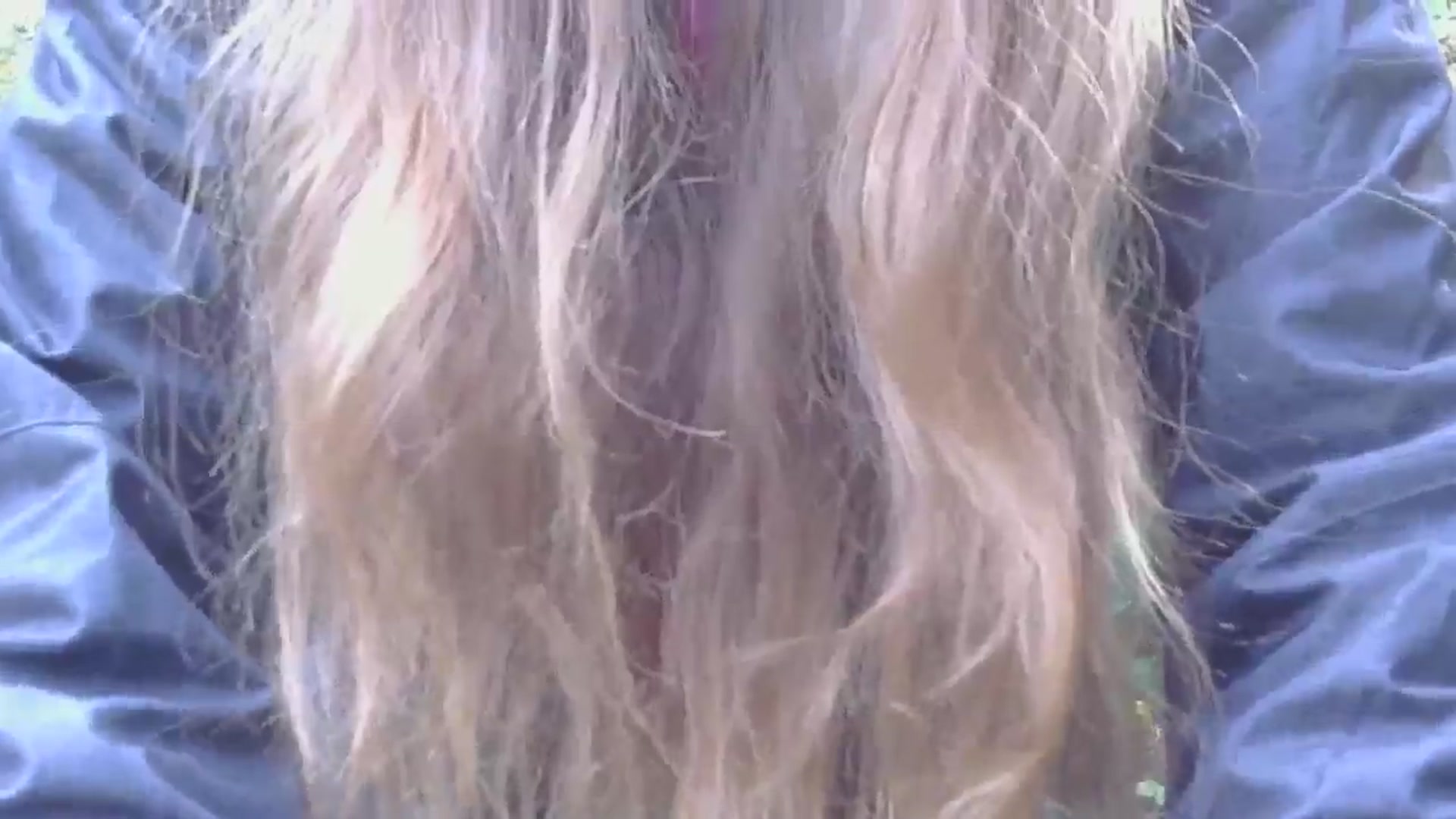 Gallery image thumbnail from GirlOffGrid's myfreecams stream on, 11/13/2025, 19:32 image 8 of 20
