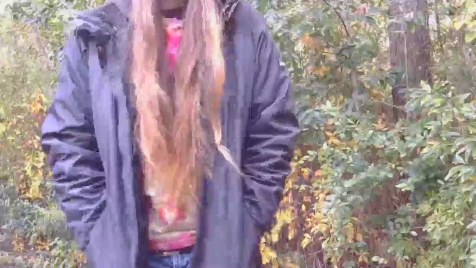 Gallery image thumbnail from GirlOffGrid's myfreecams stream on, 11/13/2025, 19:32 image 16 of 20