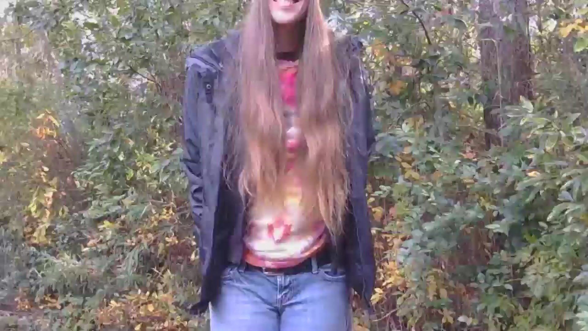 Gallery image thumbnail from GirlOffGrid's myfreecams stream on, 11/13/2025, 19:32 image 13 of 20