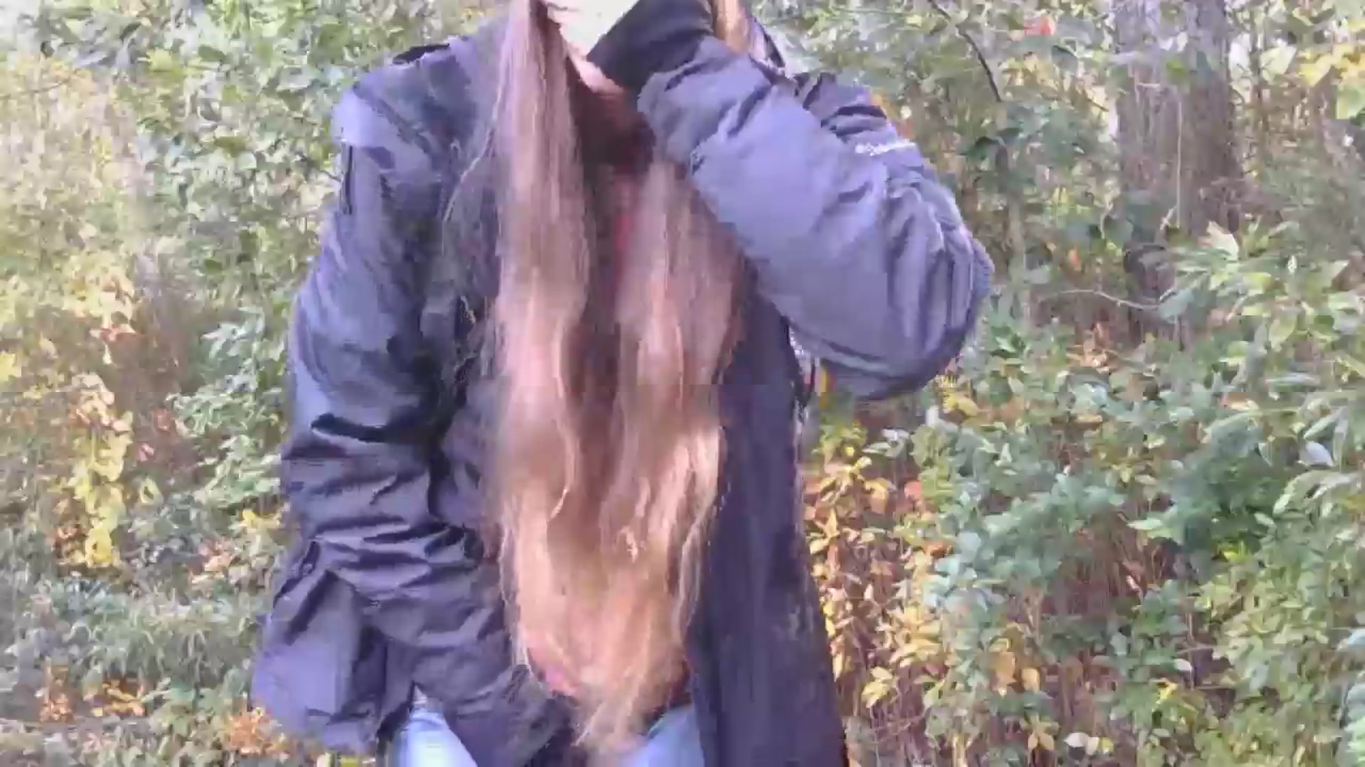Gallery image thumbnail from GirlOffGrid's myfreecams stream on, 11/13/2025, 19:57 image 3 of 20