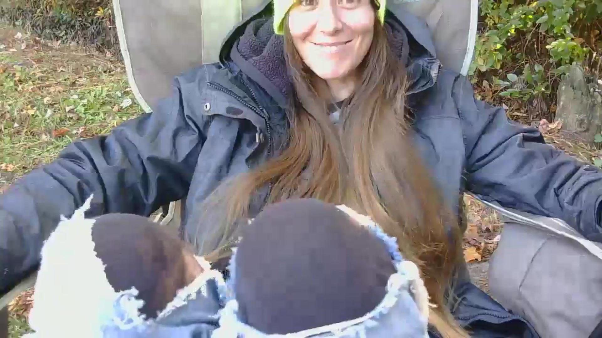 Gallery image thumbnail from GirlOffGrid's myfreecams stream on, 11/14/2025, 19:36 image 15 of 20
