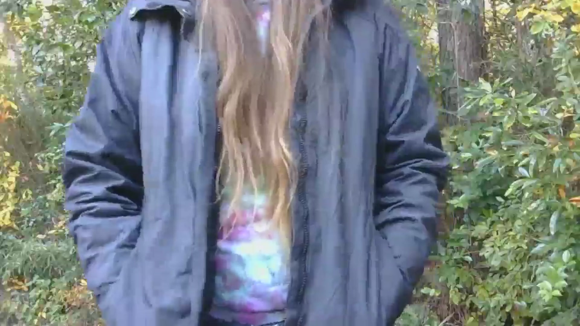 Gallery image thumbnail from GirlOffGrid's myfreecams stream on, 11/14/2025, 20:52 image 18 of 20