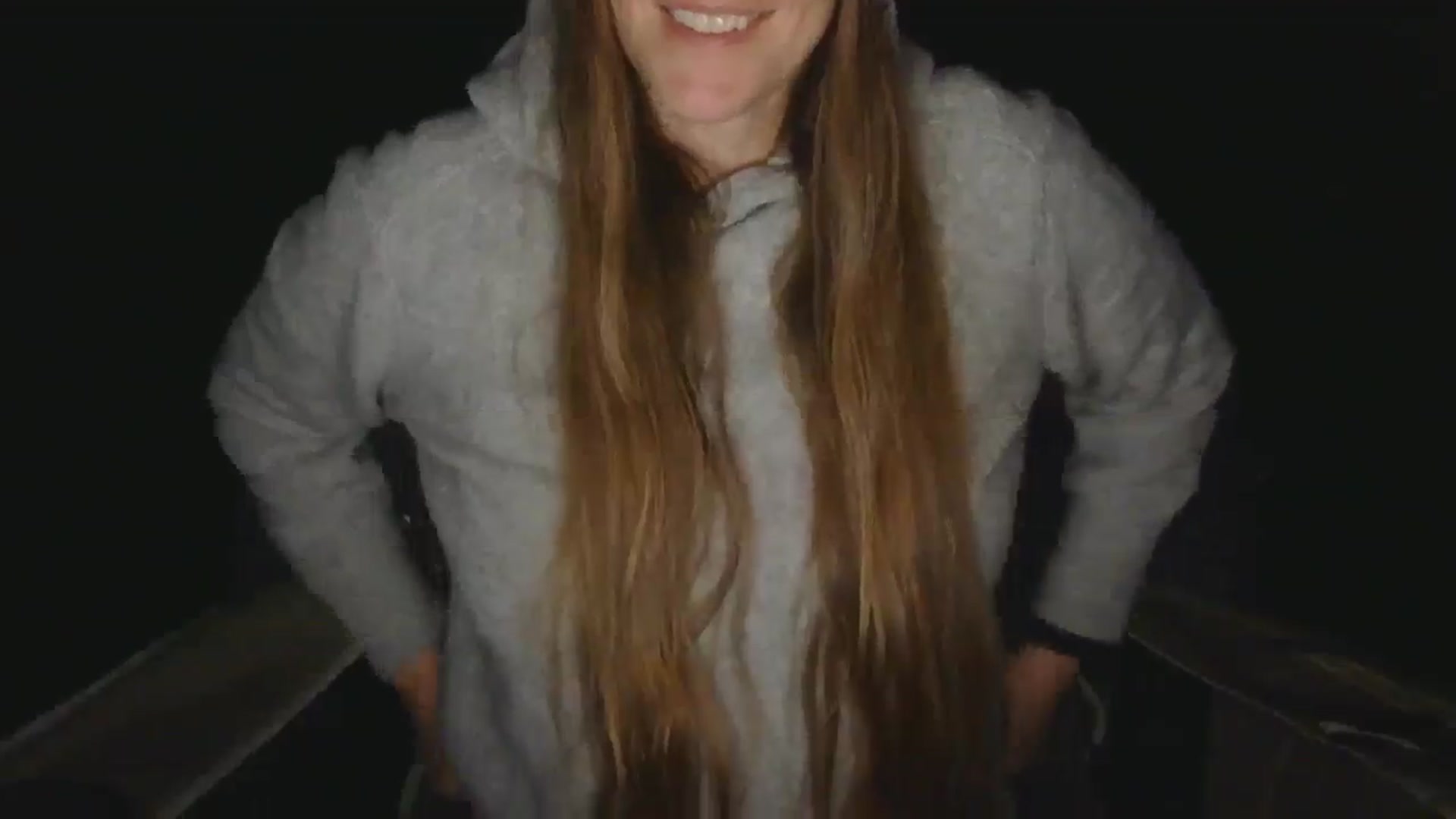 Gallery image thumbnail from GirlOffGrid's myfreecams stream on, 11/16/2025, 01:20 image 11 of 20