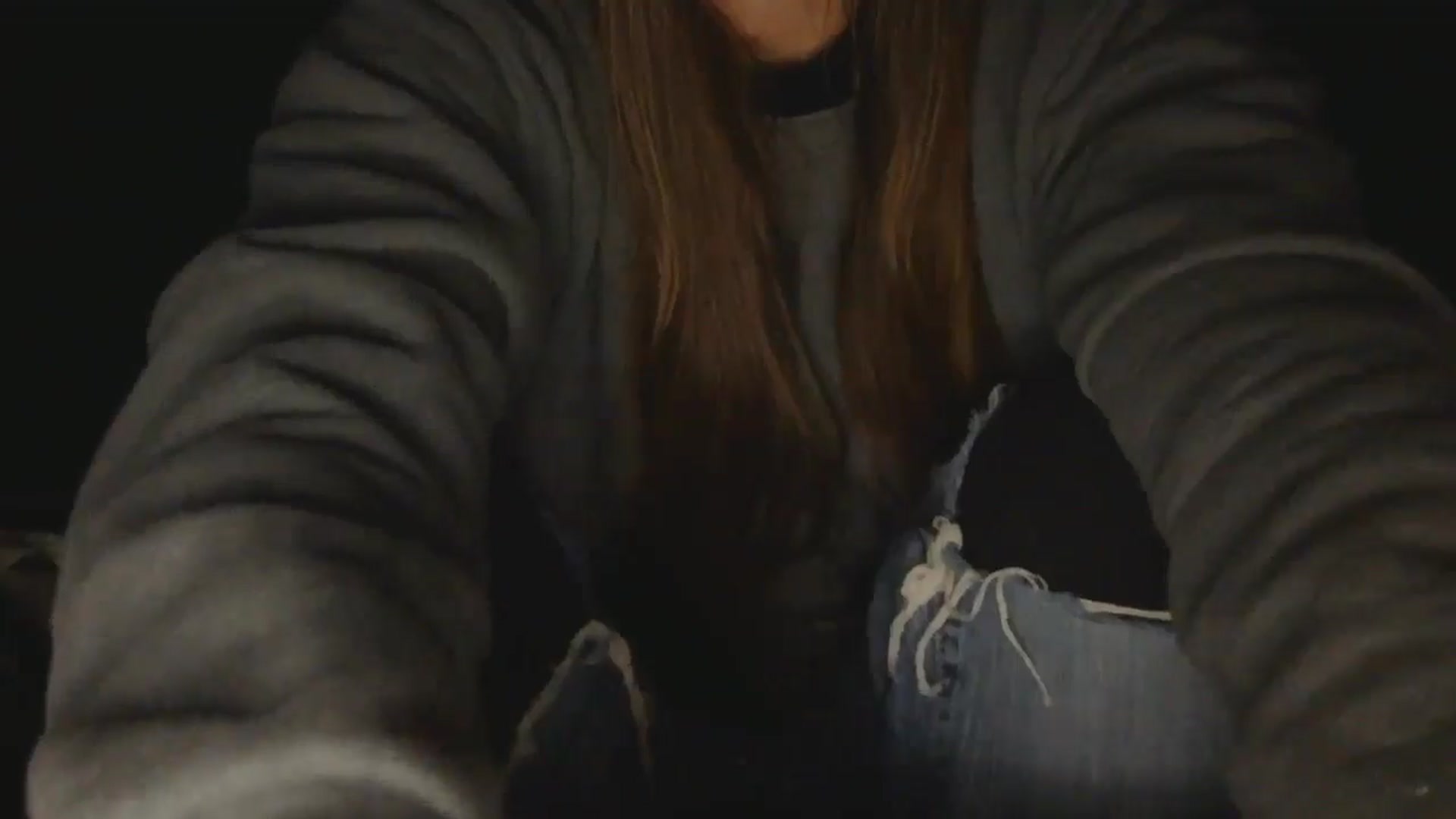 Gallery image thumbnail from GirlOffGrid's myfreecams stream on, 11/17/2025, 24:03 image 18 of 20