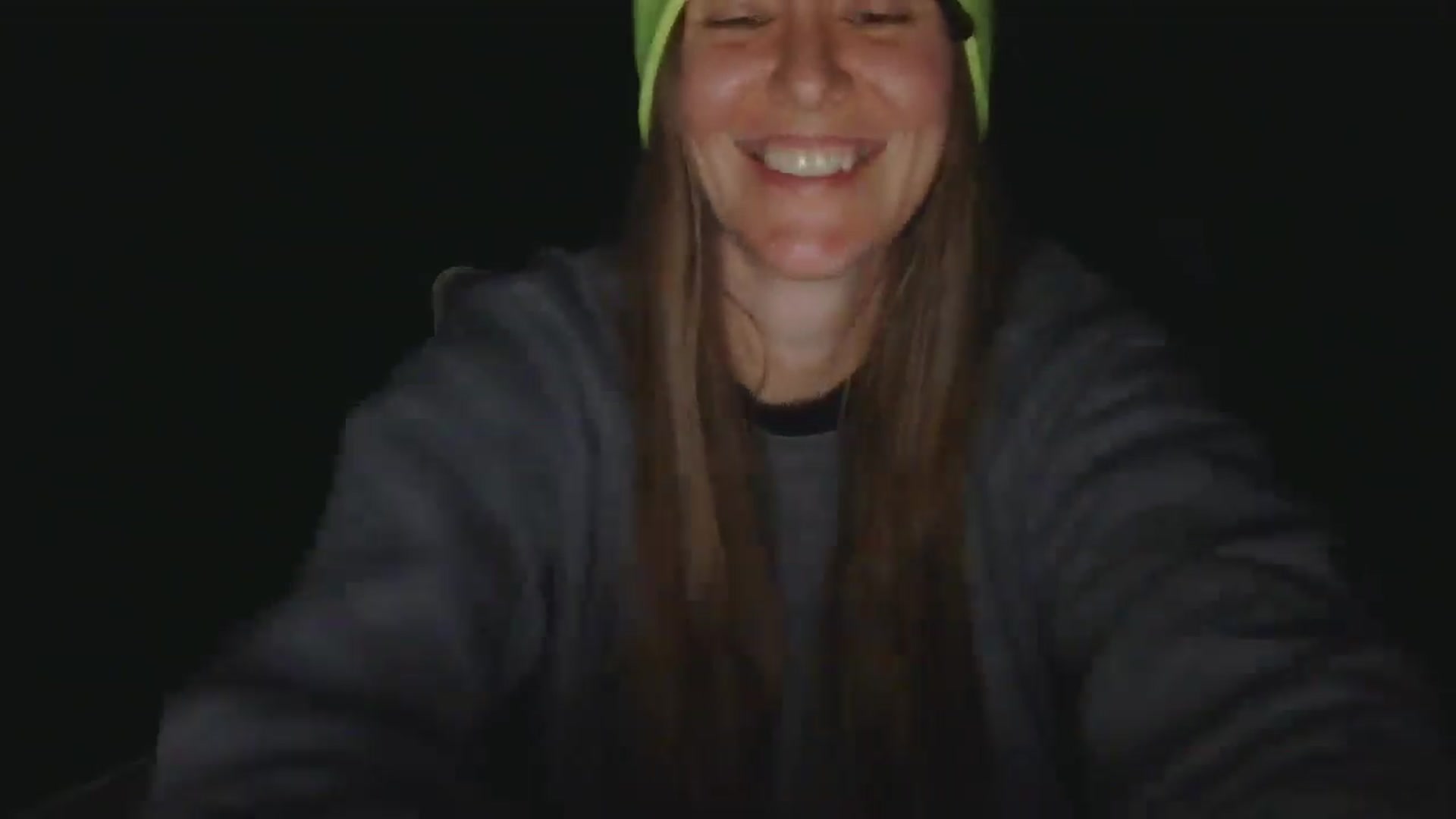 Gallery image thumbnail from GirlOffGrid's myfreecams stream on, 11/17/2025, 24:03 image 8 of 20