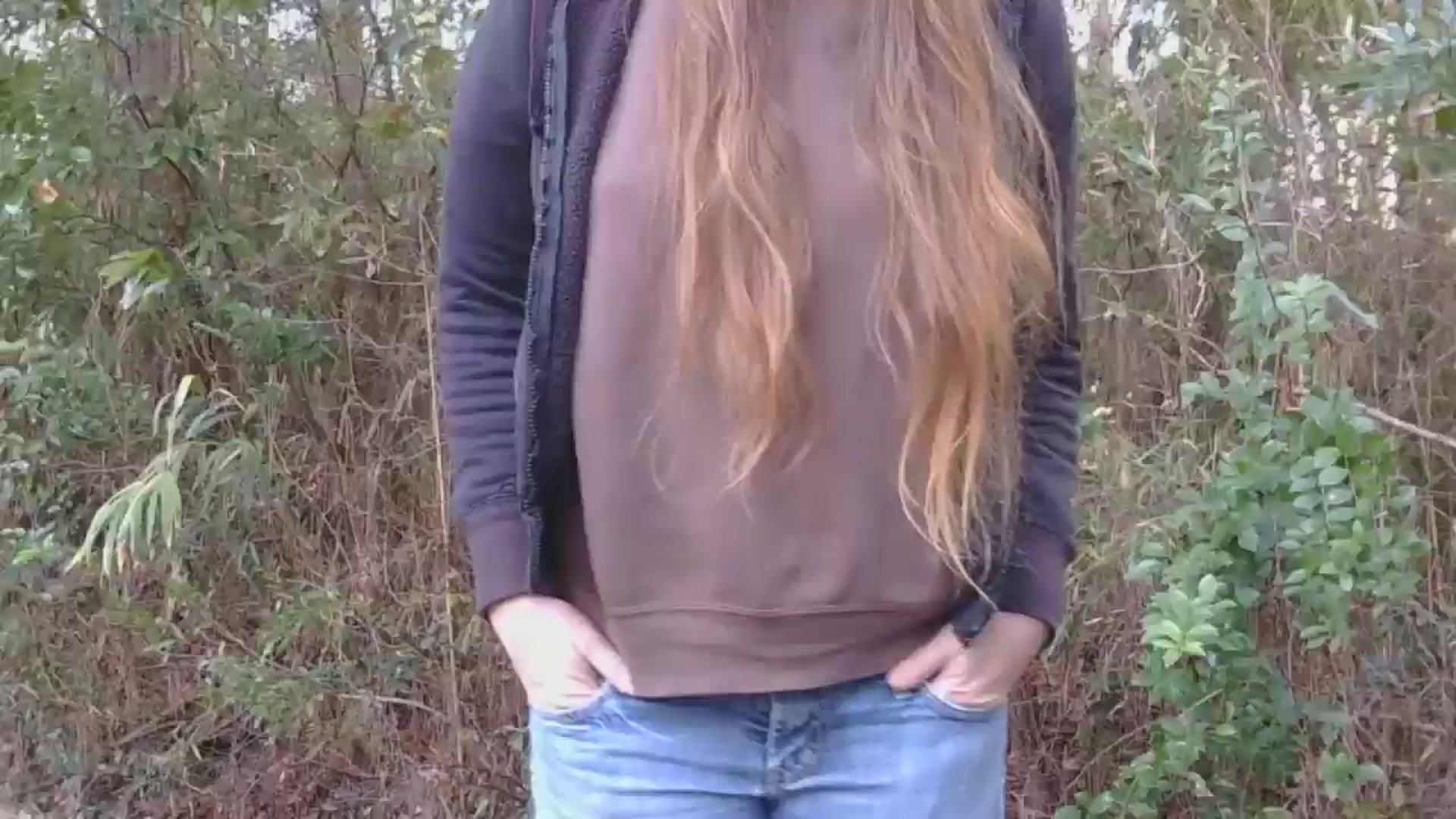 Gallery image thumbnail from GirlOffGrid's myfreecams stream on, 01/05/2026, 23:15 image 1 of 20