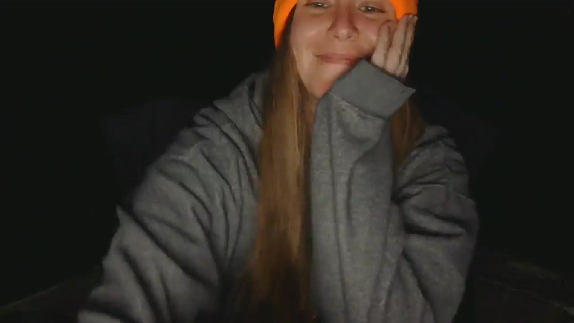 Gallery image thumbnail from GirlOffGrid's myfreecams stream on, 01/09/2026, 01:51 image 11 of 20