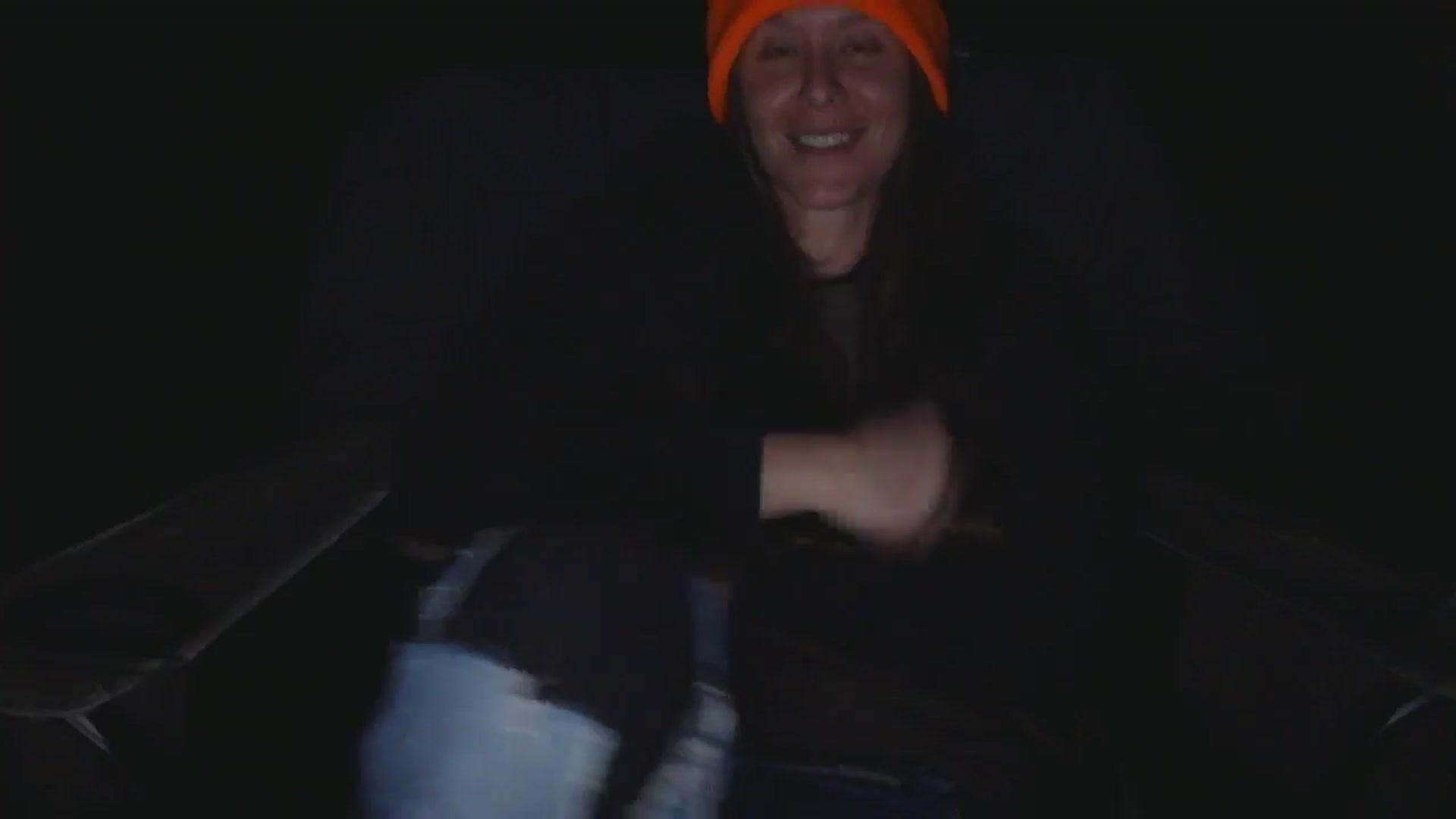 Gallery image thumbnail from GirlOffGrid's myfreecams stream on, 01/10/2026, 04:11 image 15 of 20