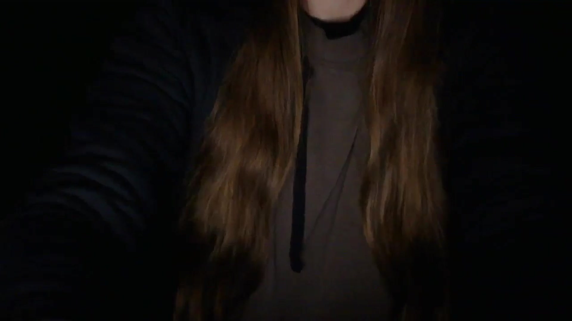 Gallery image thumbnail from GirlOffGrid's myfreecams stream on, 01/10/2026, 04:11 image 13 of 20