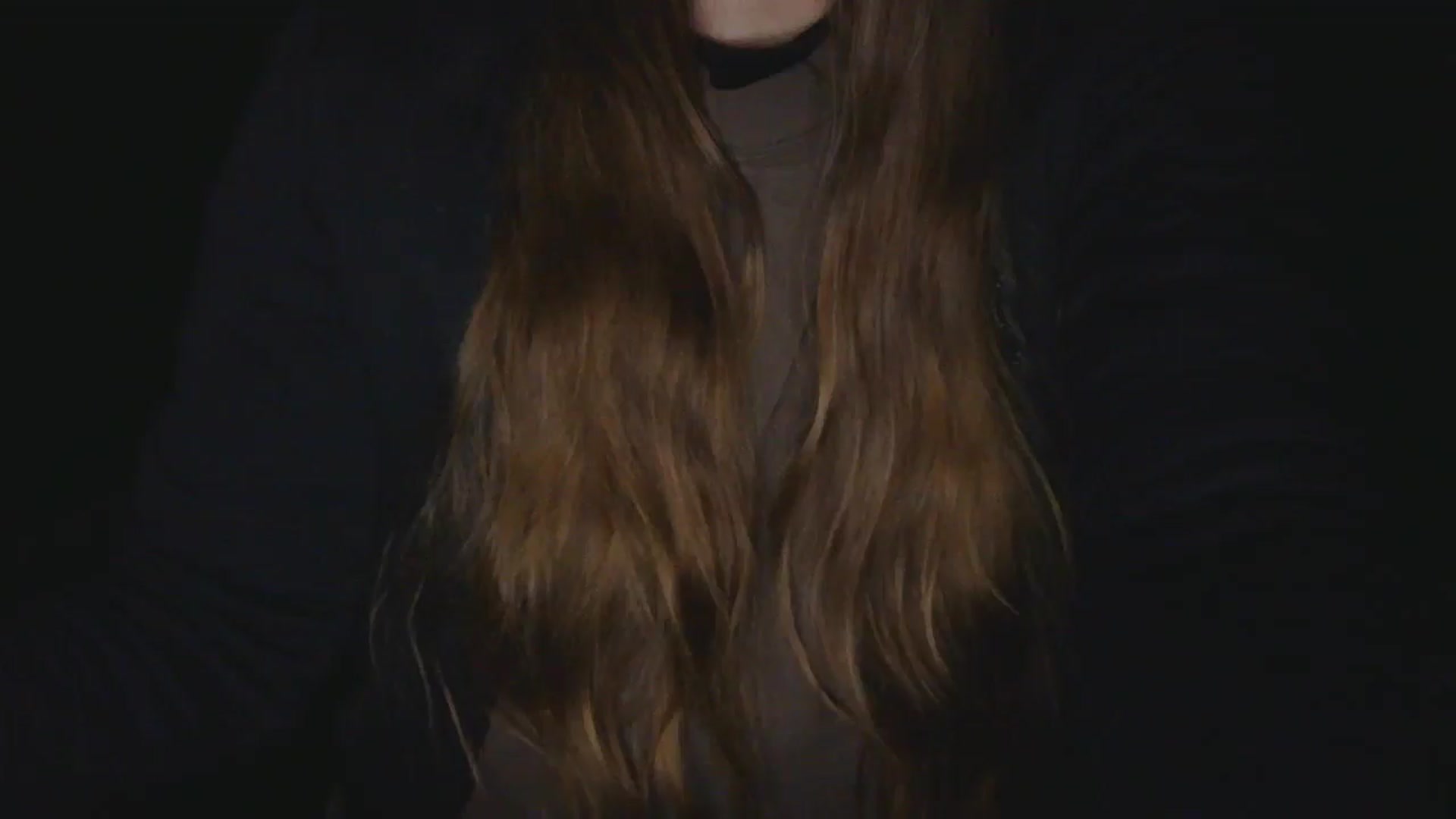 Gallery image thumbnail from GirlOffGrid's myfreecams stream on, 01/10/2026, 04:11 image 16 of 20