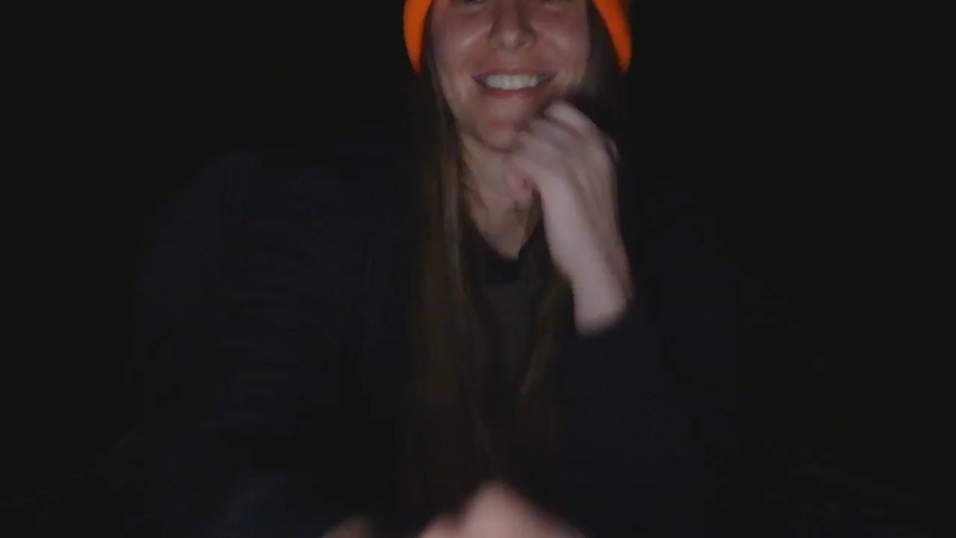 Gallery image thumbnail from GirlOffGrid's myfreecams stream on, 01/10/2026, 04:11 image 5 of 20