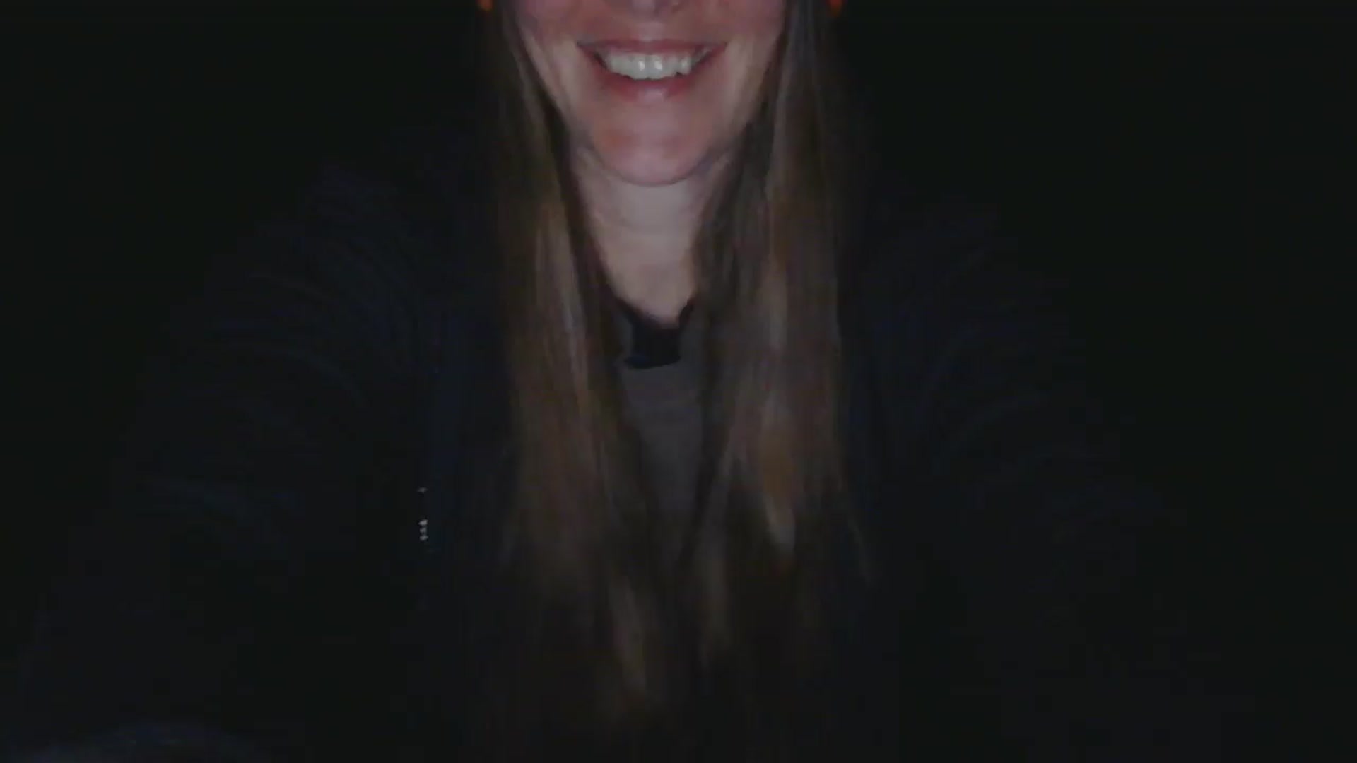 Gallery image thumbnail from GirlOffGrid's myfreecams stream on, 01/10/2026, 04:11 image 1 of 20