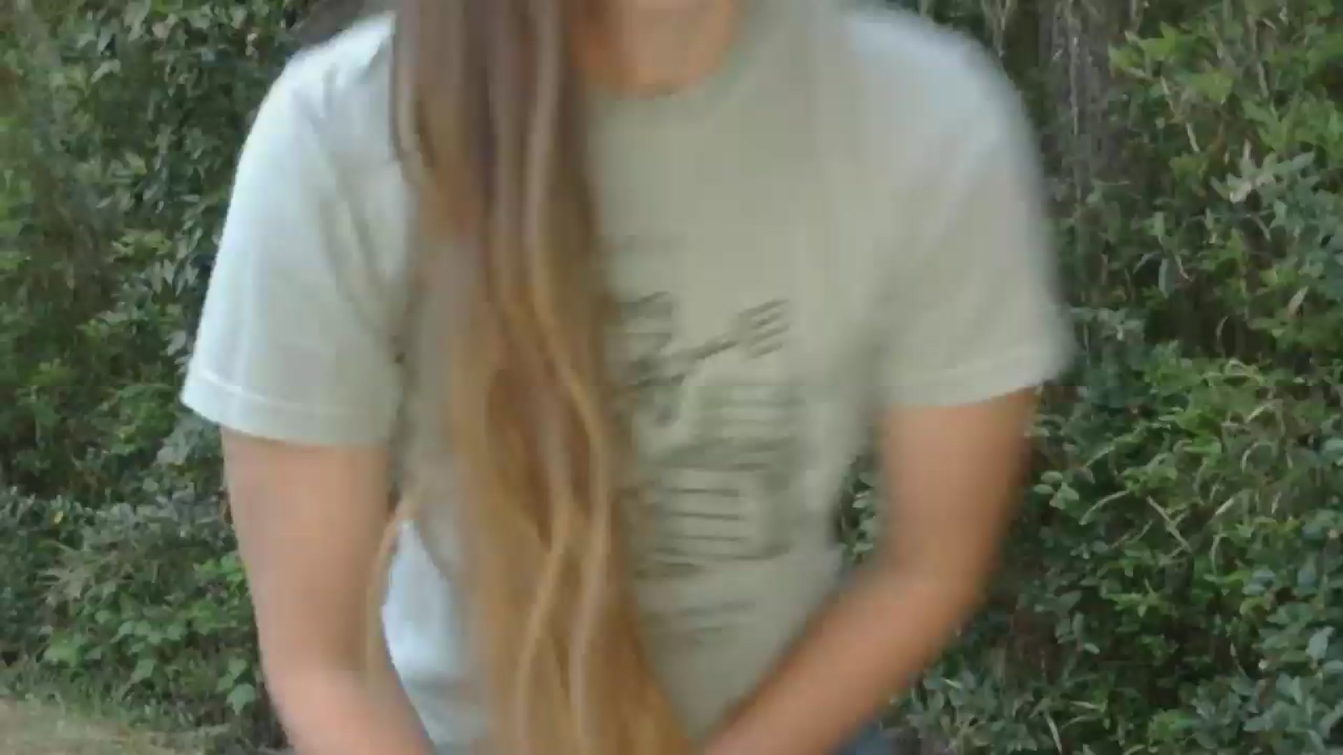 Gallery image thumbnail from GirlOffGrid's myfreecams stream on, 04/13/2026, 24:24 image 13 of 20