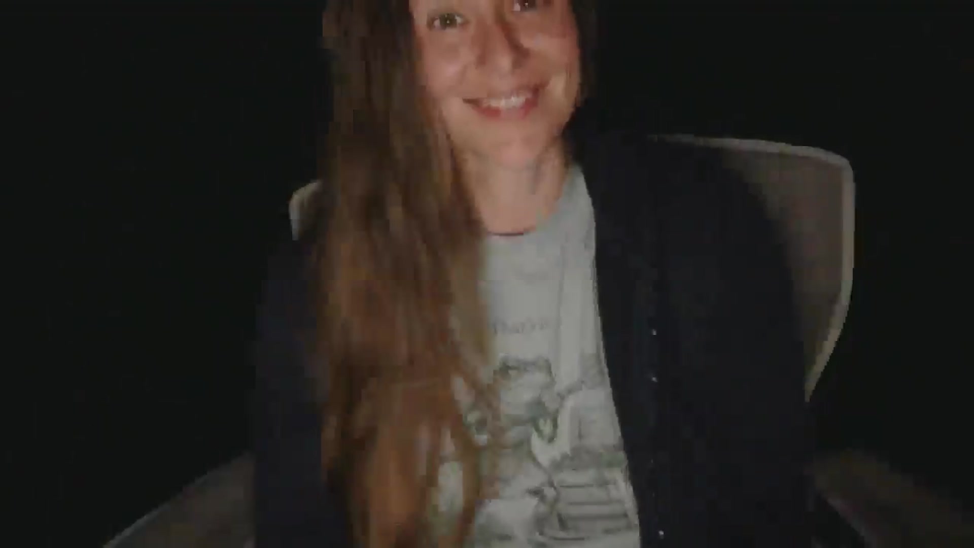 Gallery image thumbnail from GirlOffGrid's myfreecams stream on, 04/13/2026, 24:24 image 20 of 20