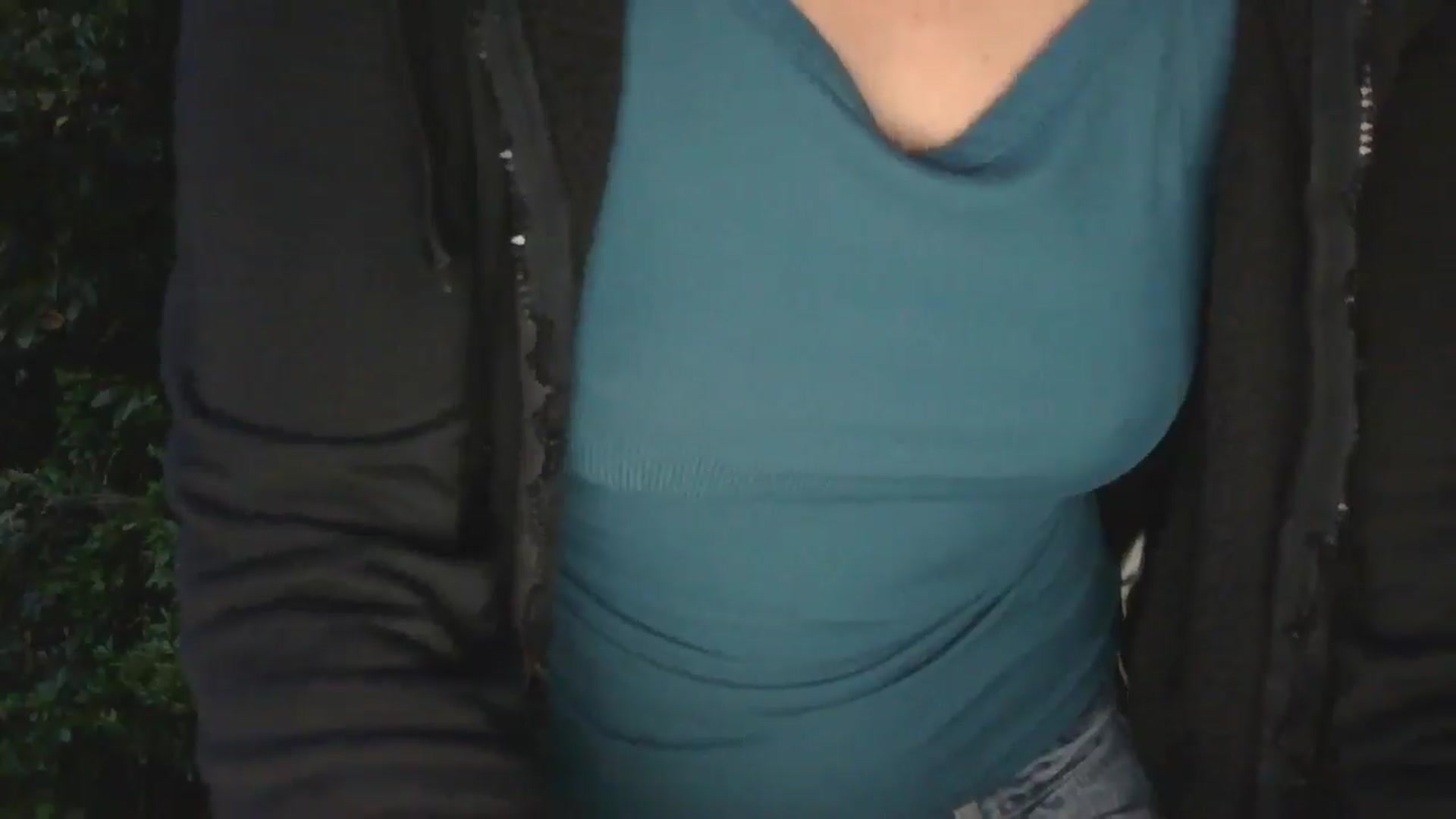 Gallery image thumbnail from GirlOffGrid's myfreecams stream on, 04/15/2026, 24:00 image 19 of 20