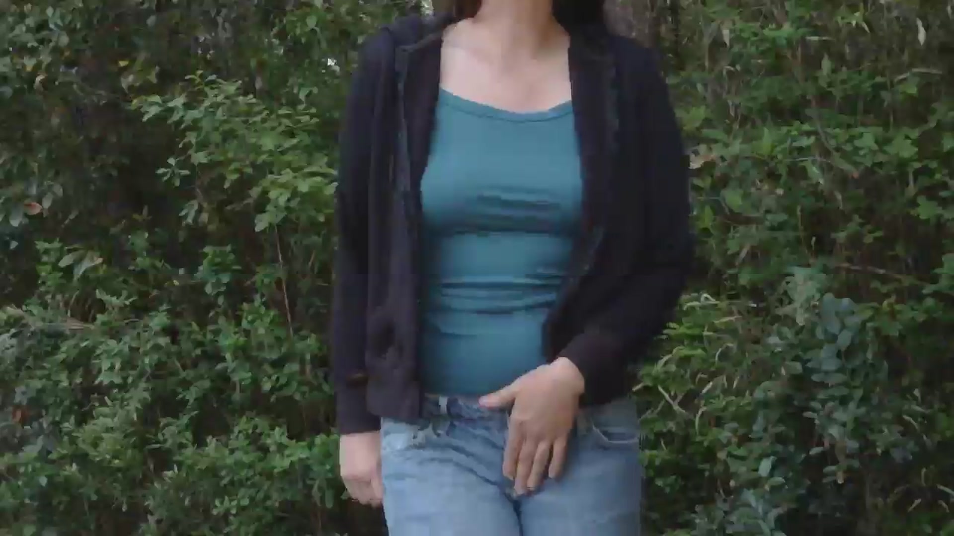 Gallery image thumbnail from GirlOffGrid's myfreecams stream on, 04/15/2026, 24:00 image 10 of 20