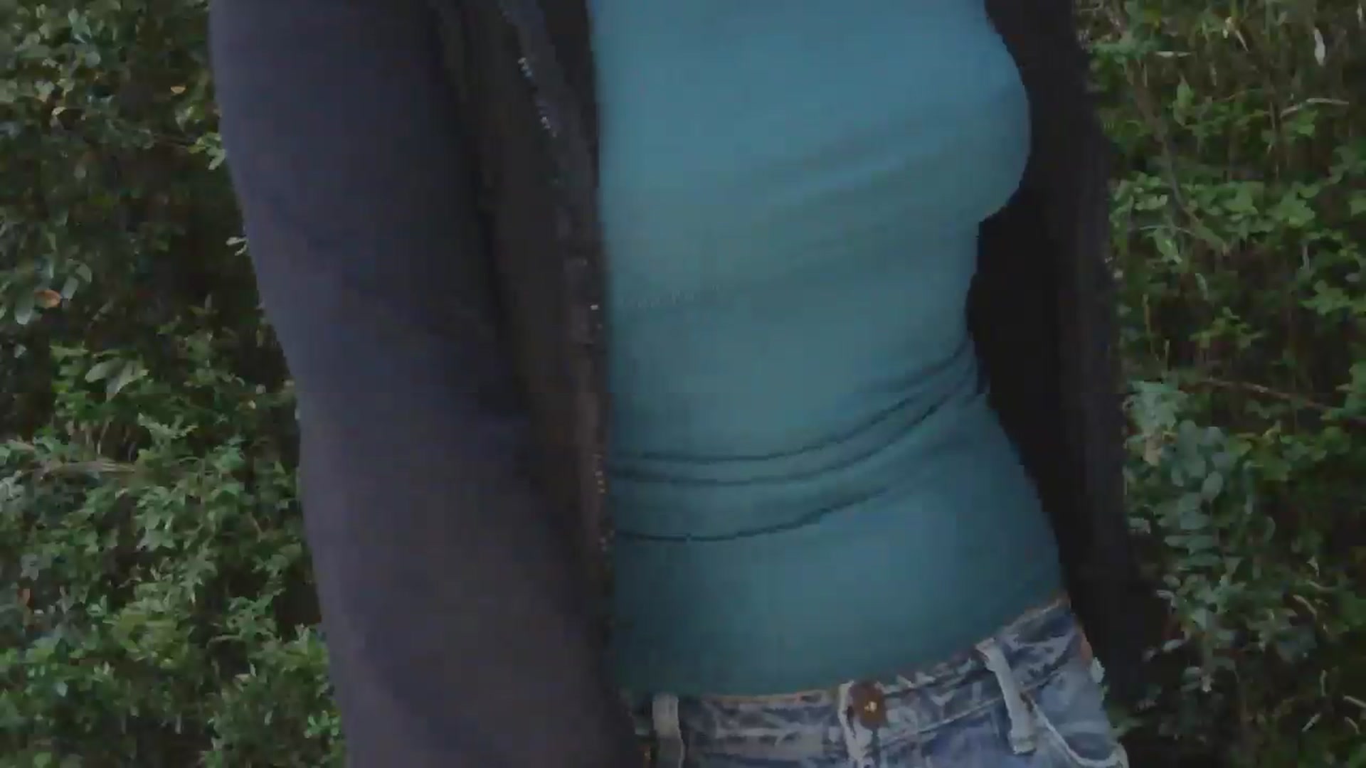 Gallery image thumbnail from GirlOffGrid's myfreecams stream on, 04/15/2026, 24:00 image 11 of 20