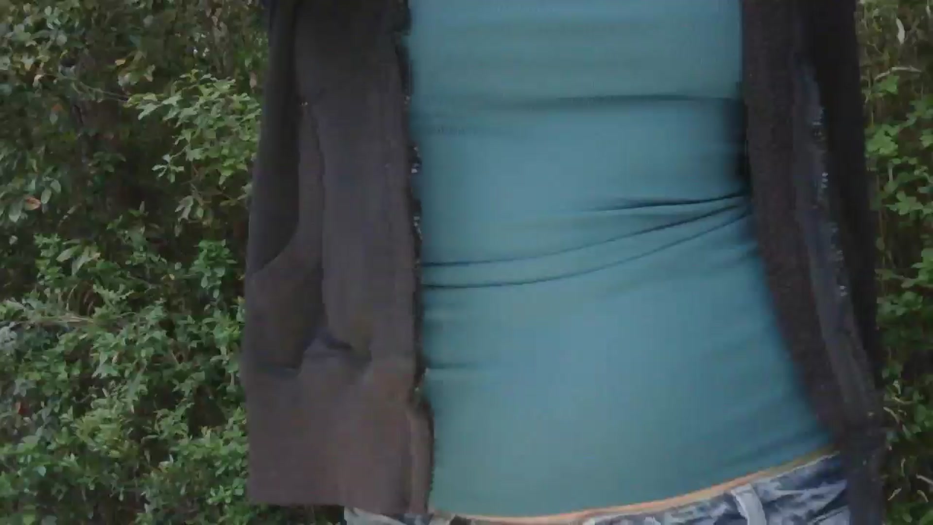 Gallery image thumbnail from GirlOffGrid's myfreecams stream on, 04/15/2026, 24:00 image 9 of 20