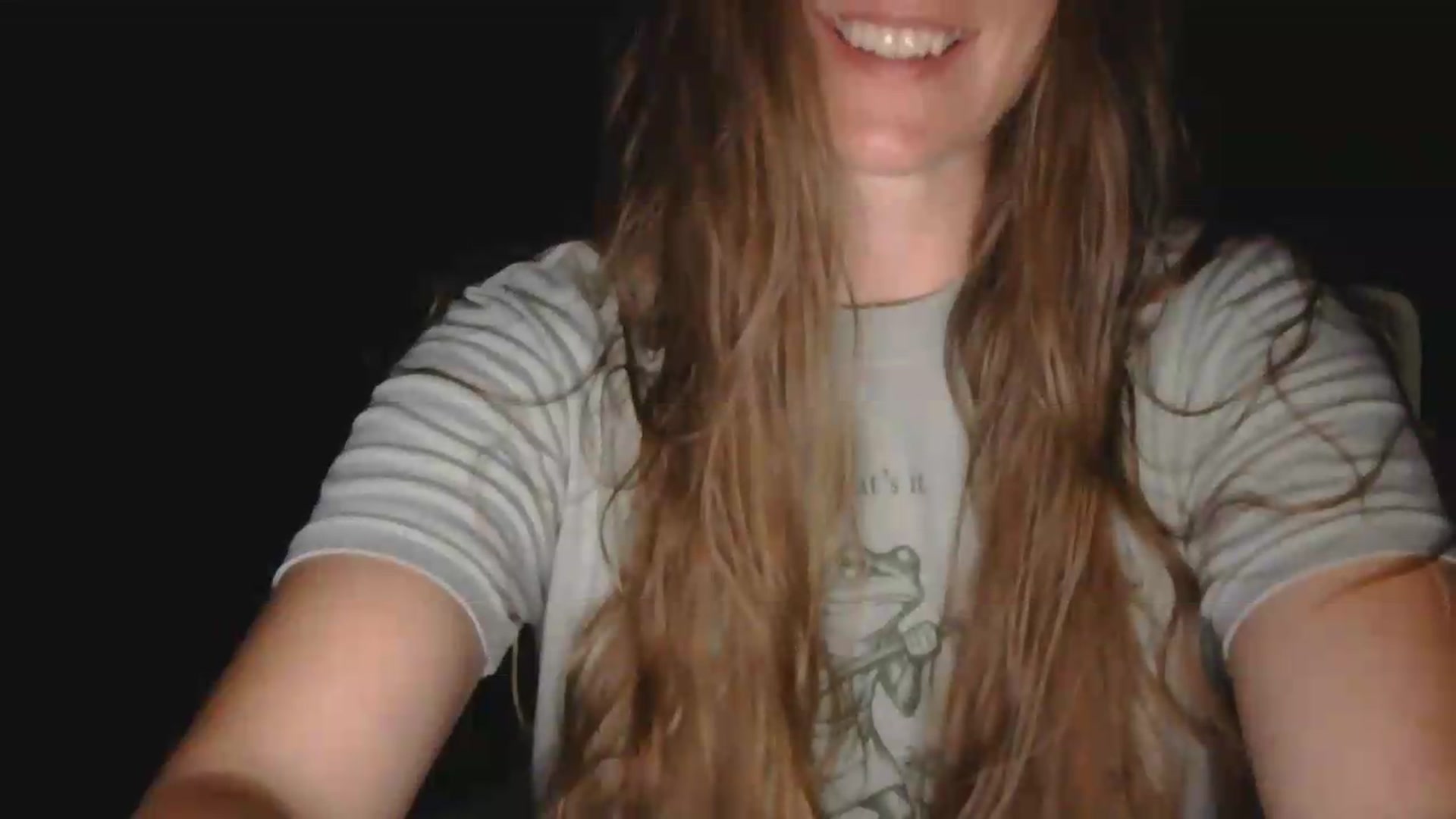 Gallery image thumbnail from GirlOffGrid's myfreecams stream on, 07/08/2026, 02:34 image 18 of 20