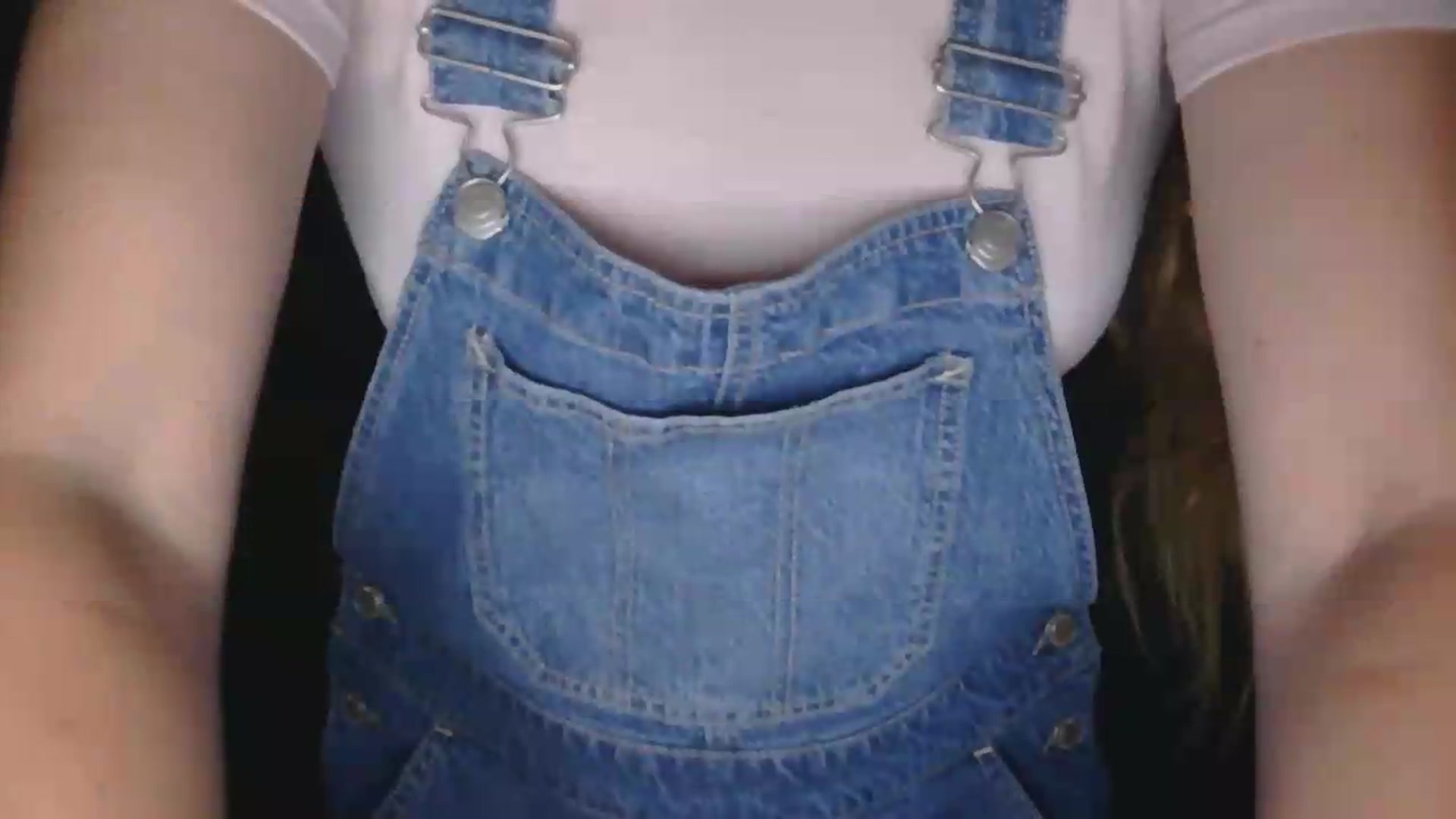 Gallery image thumbnail from GirlOffGrid's myfreecams stream on, 07/16/2026, 02:50 image 2 of 20