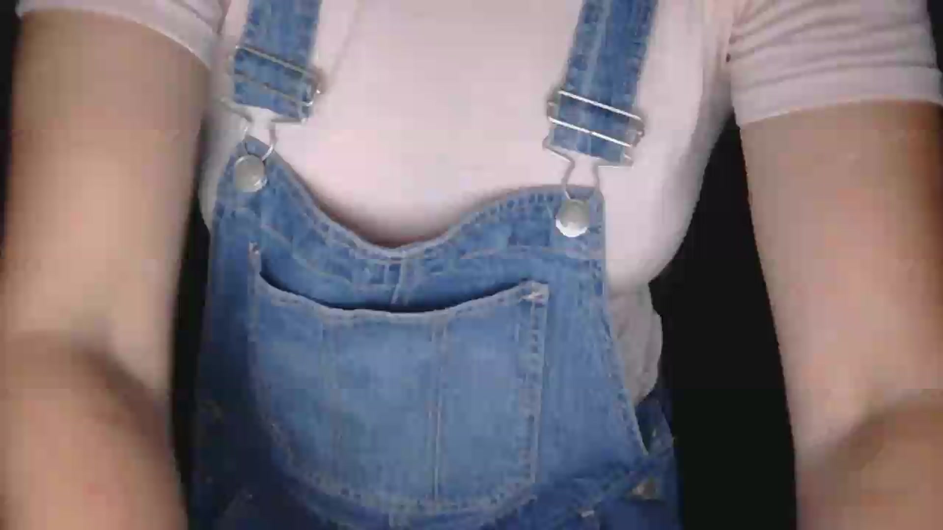 Gallery image thumbnail from GirlOffGrid's myfreecams stream on, 07/16/2026, 02:50 image 7 of 20
