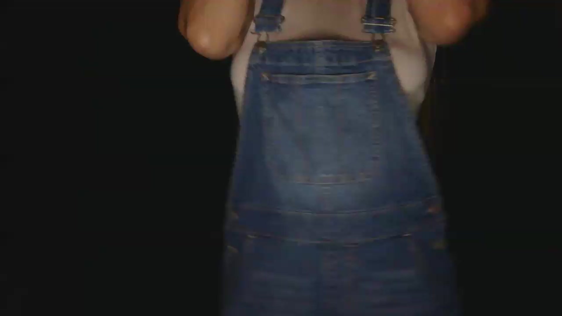 Gallery image thumbnail from GirlOffGrid's myfreecams stream on, 07/16/2026, 02:50 image 4 of 20