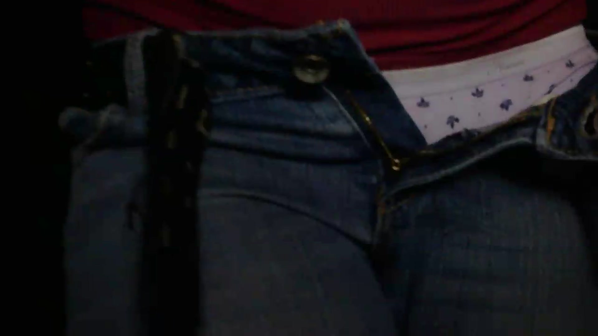 Gallery image thumbnail from GirlOffGrid's myfreecams stream on, 09/05/2026, 02:40 image 9 of 20