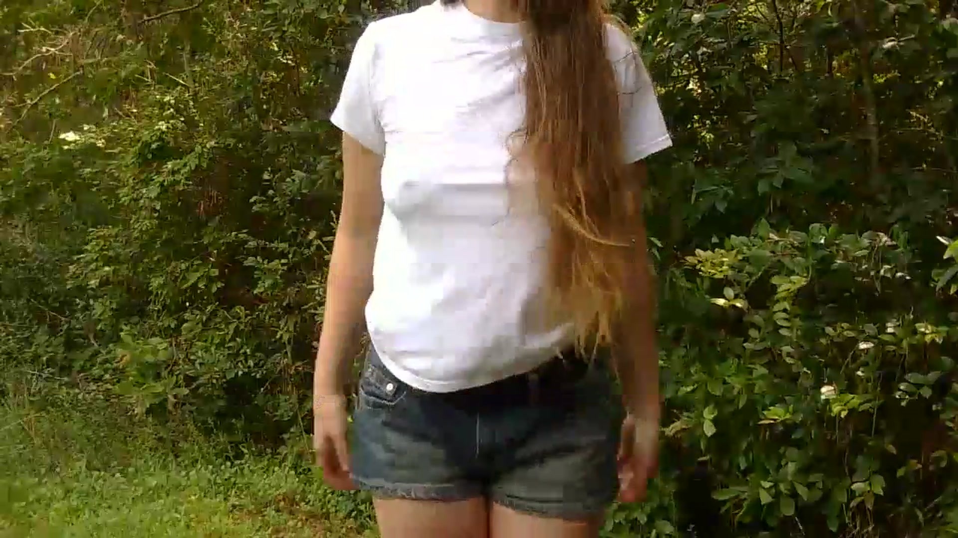 Gallery image thumbnail from GirlOffGrid's myfreecams stream on, 09/06/2026, 18:47 image 17 of 20