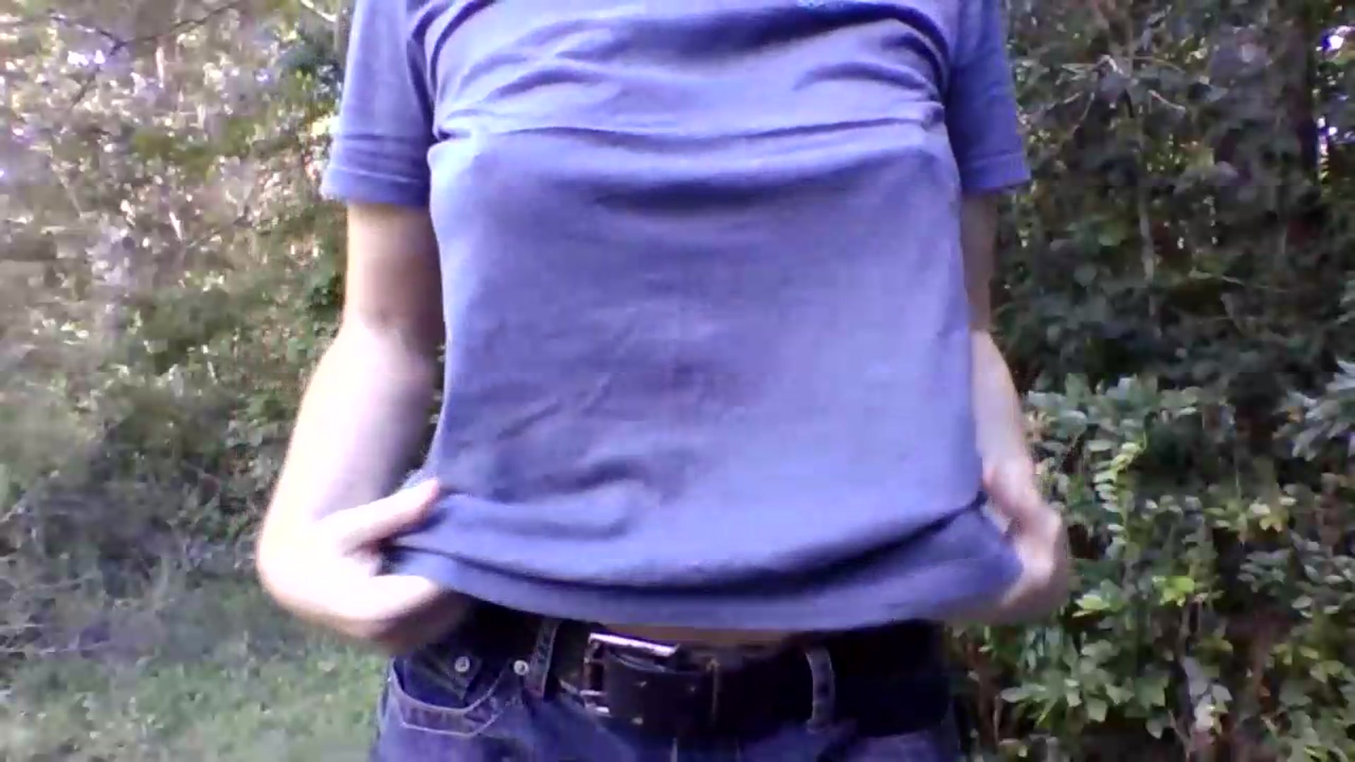 Gallery image thumbnail from GirlOffGrid's myfreecams stream on, 09/07/2026, 20:33 image 18 of 20